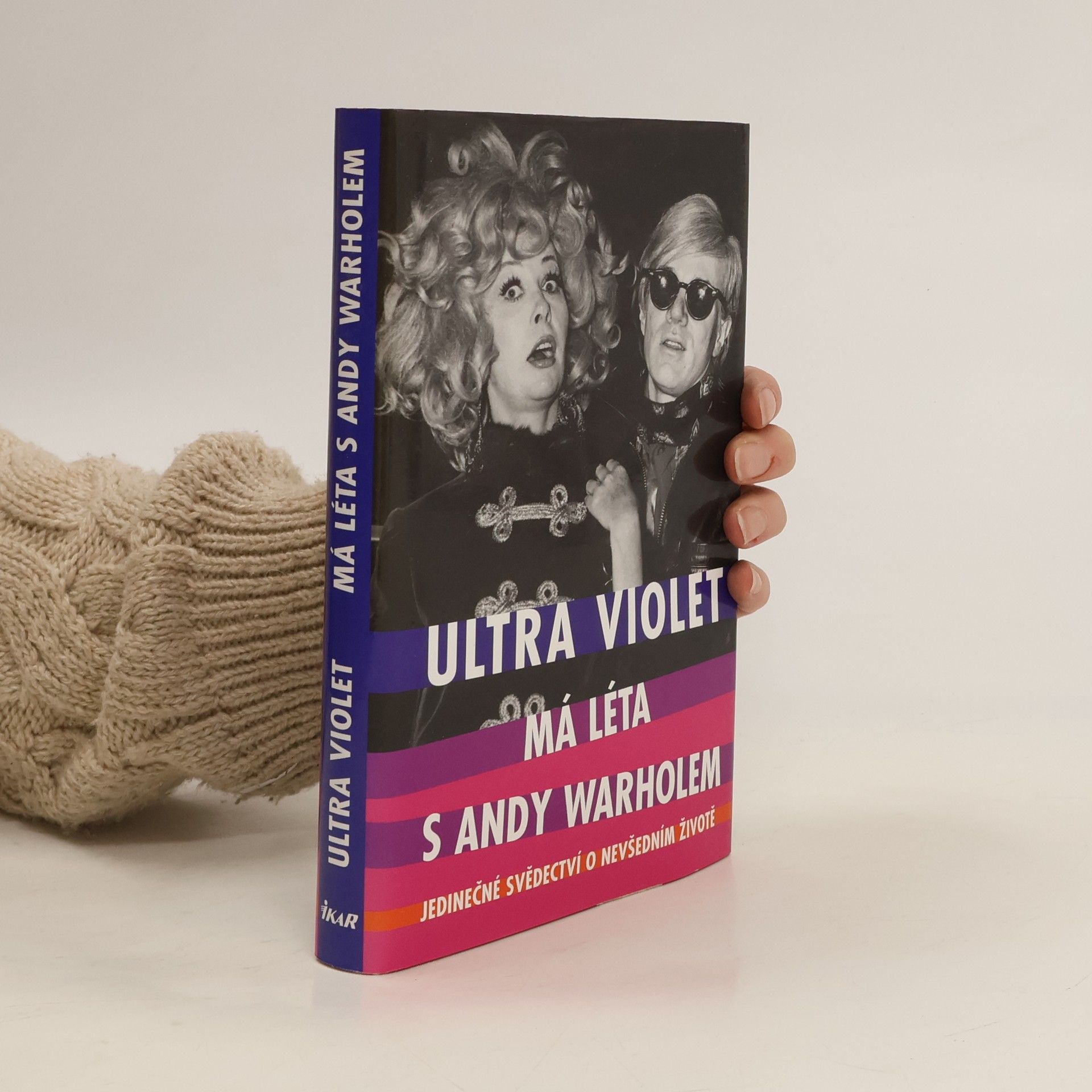 Ultra Violet Má léta s Andy Warholem