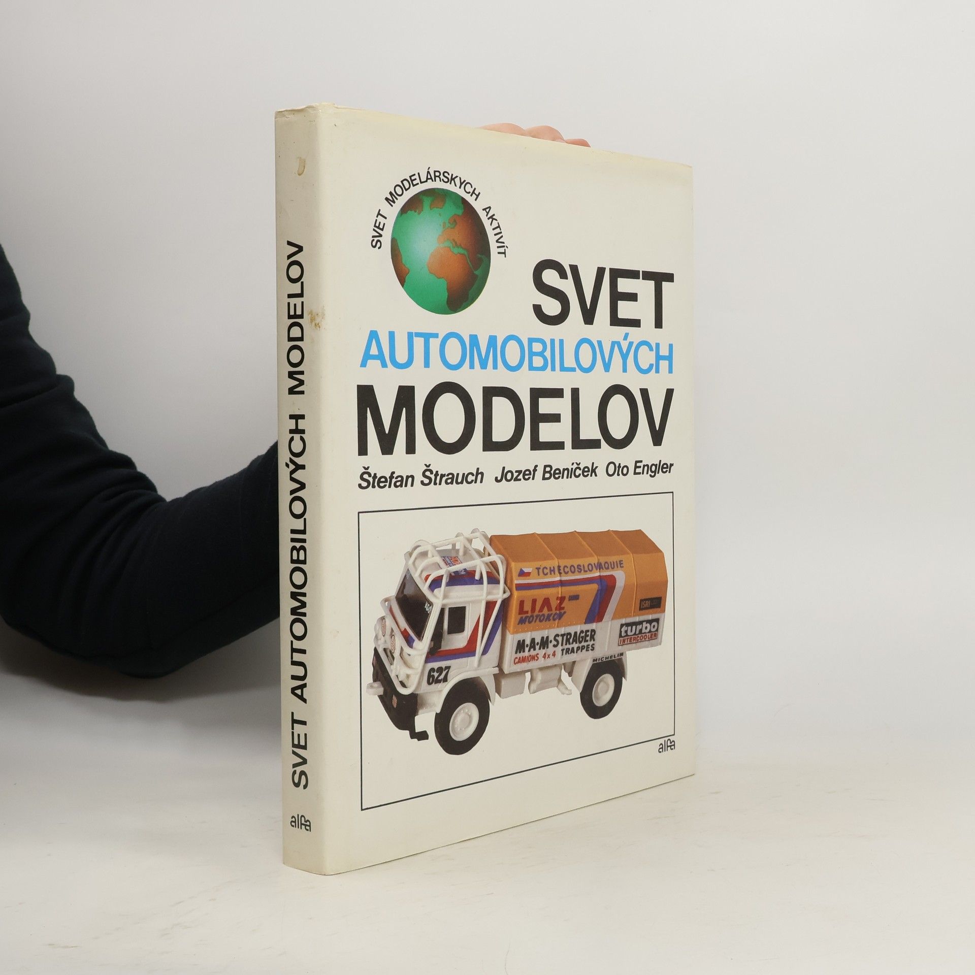 Štefan Štrauch Svet automobilových modelov