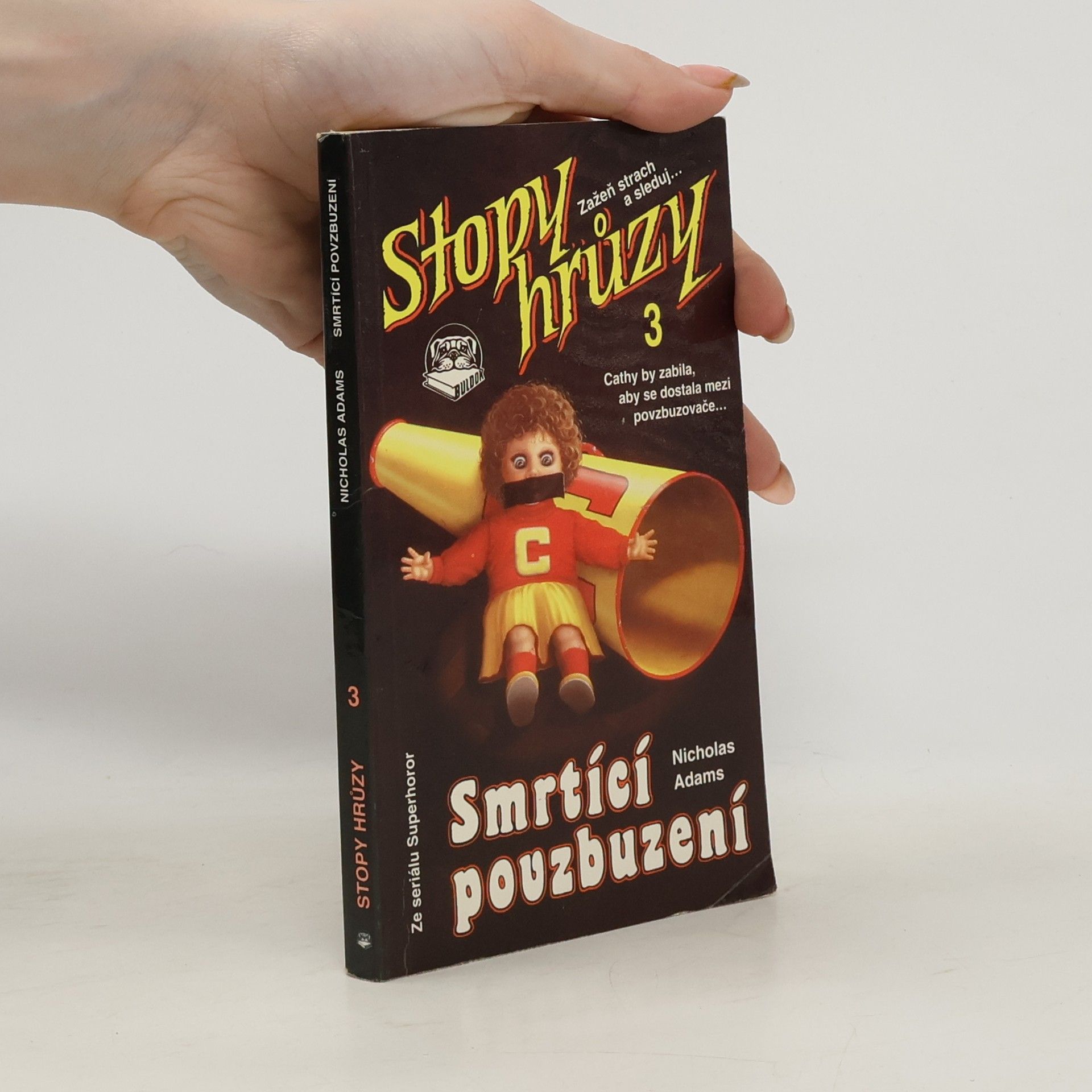 James D. MacDonald Smrtící povzbuzení