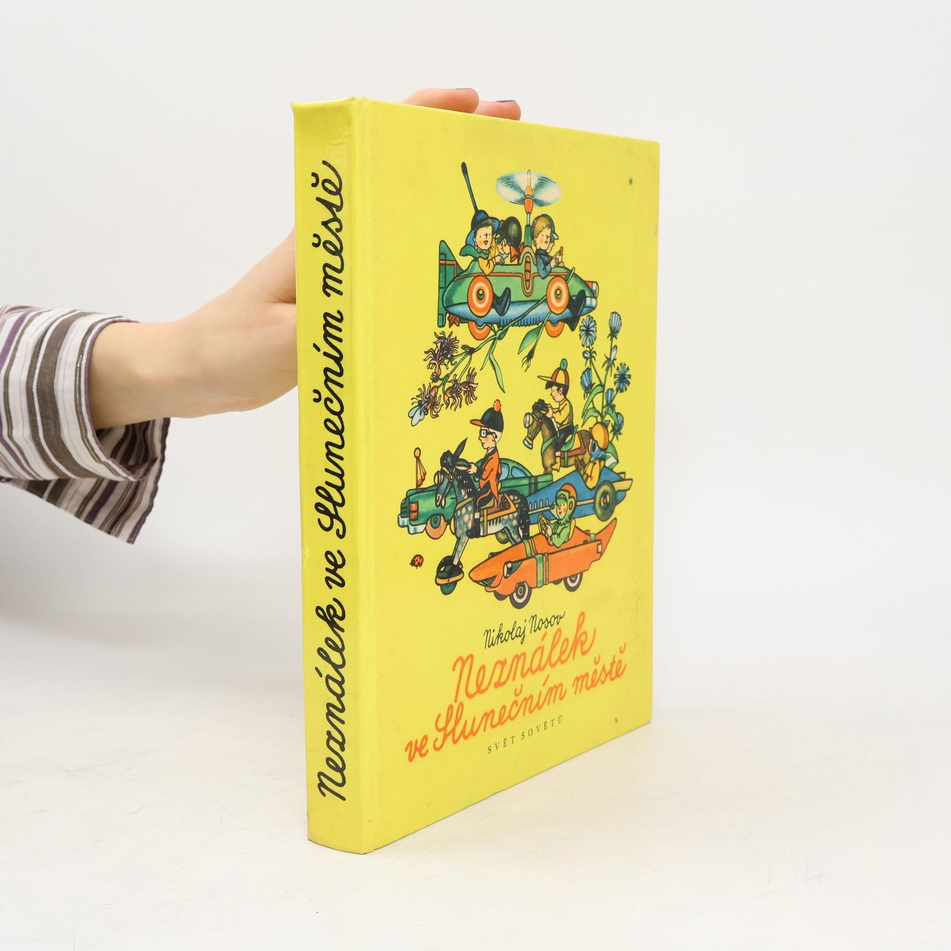 Nikolaj Nosov Neználek ve Slunečním městě