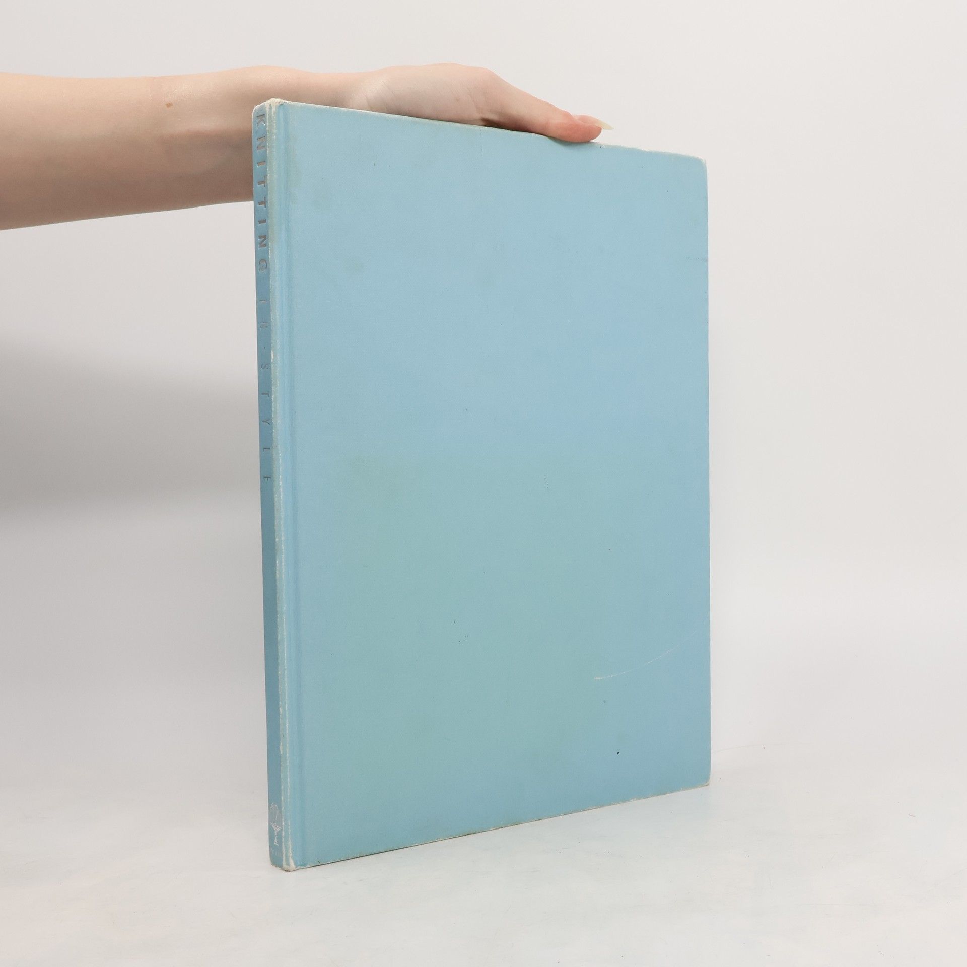 Suzanne Russell Knitting in Style