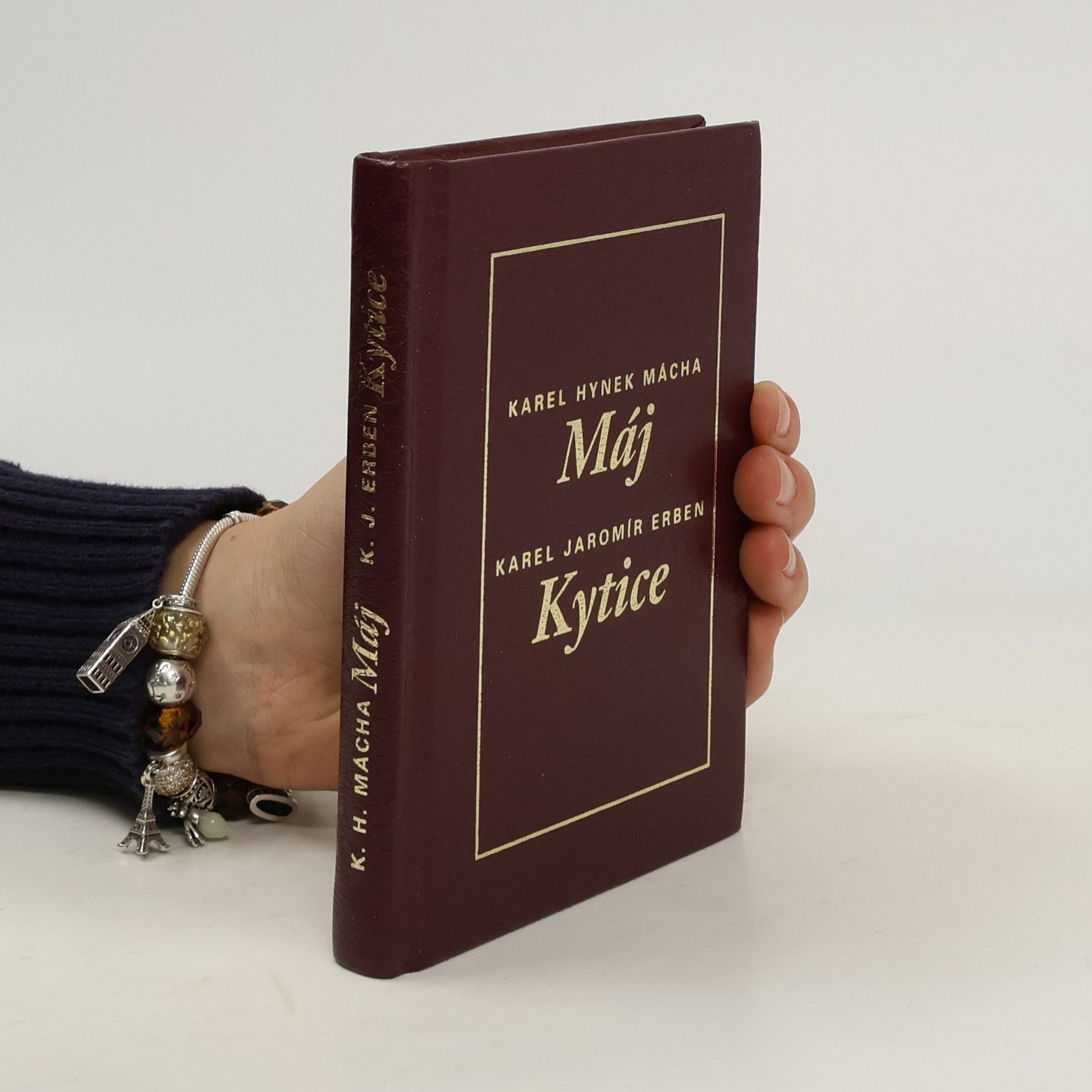 Karel Hynek Mácha Máj. Kytice