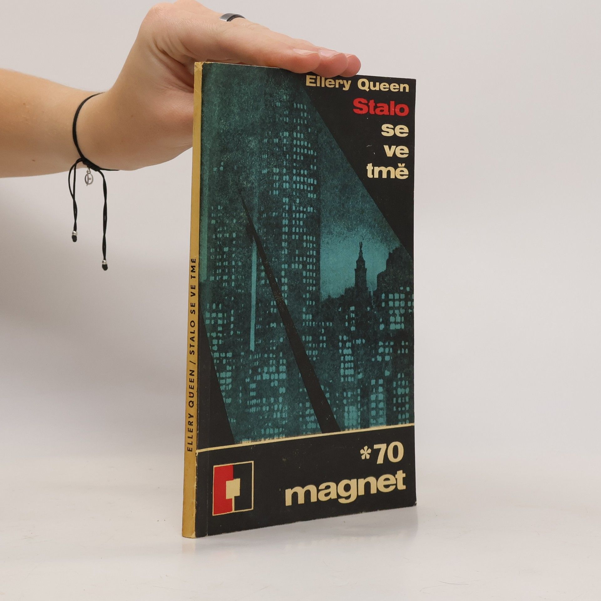 Ellery Queen Stalo se ve tmě