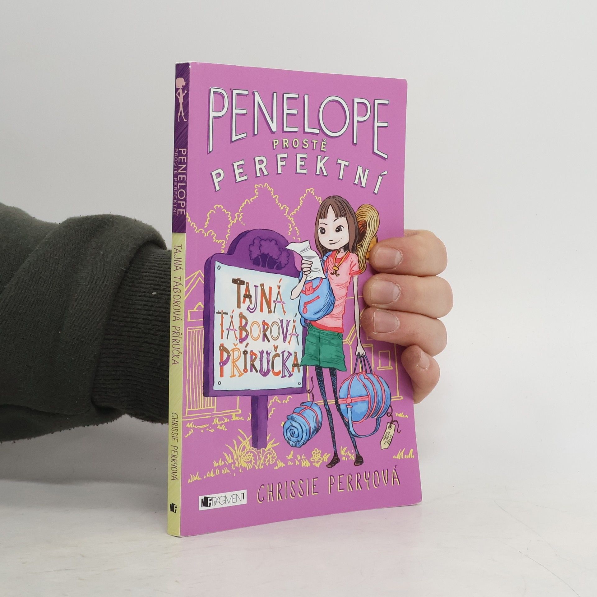 Chrissie Perry Penelope prostě perfektní – Tajná táborová příručka