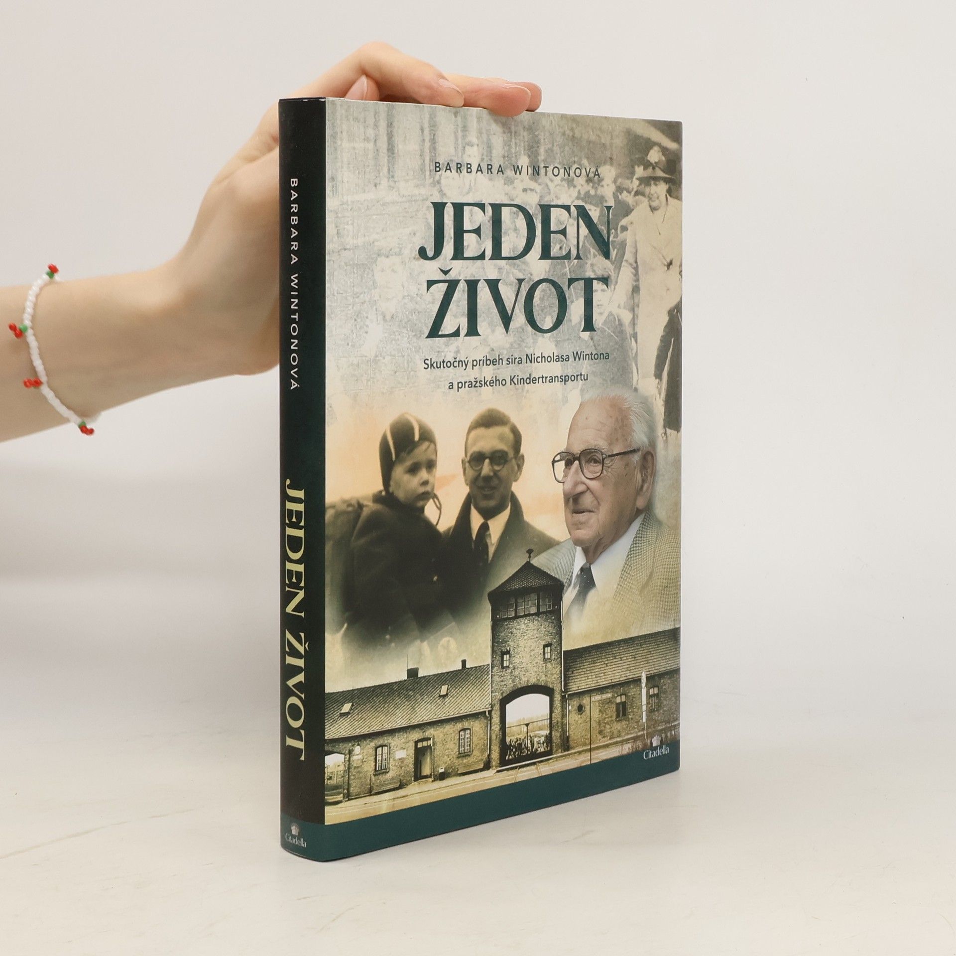 Jeden život: Skutočný príbeh sira Nicholasa Wintona a pražského Kindertransportu