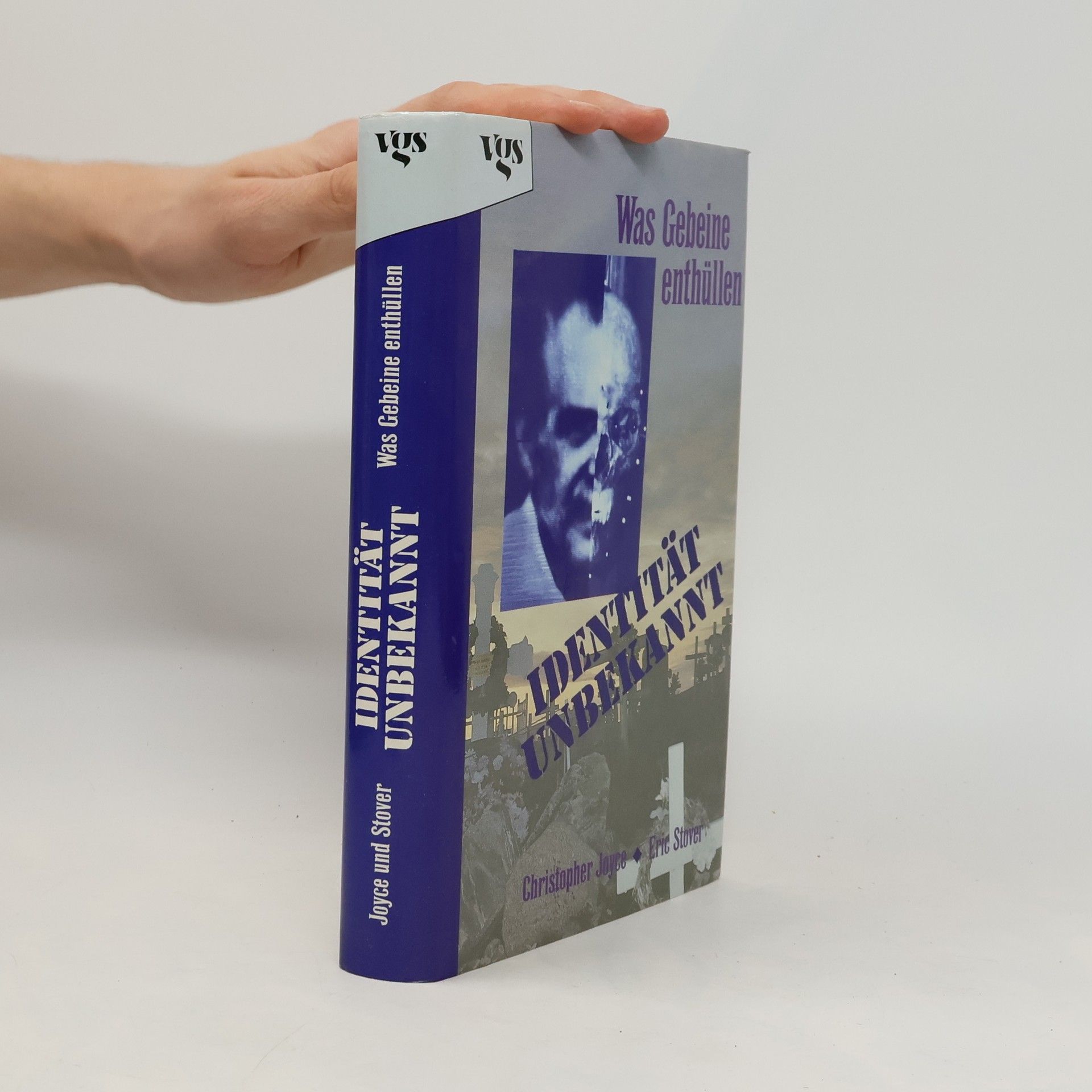 Identität unbekannt