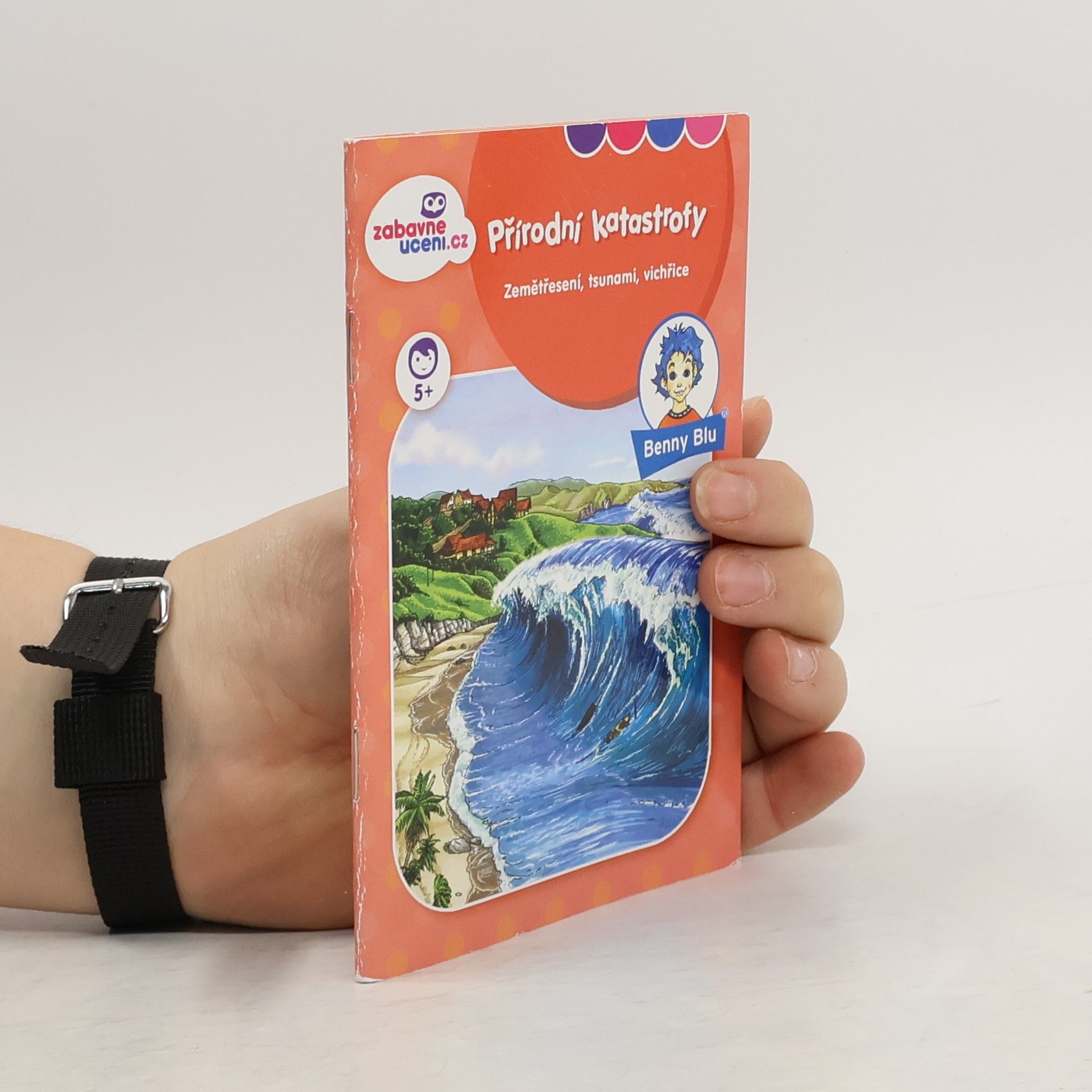 Přírodní katastrofy. Zemětřesení, tsunami, vichřice