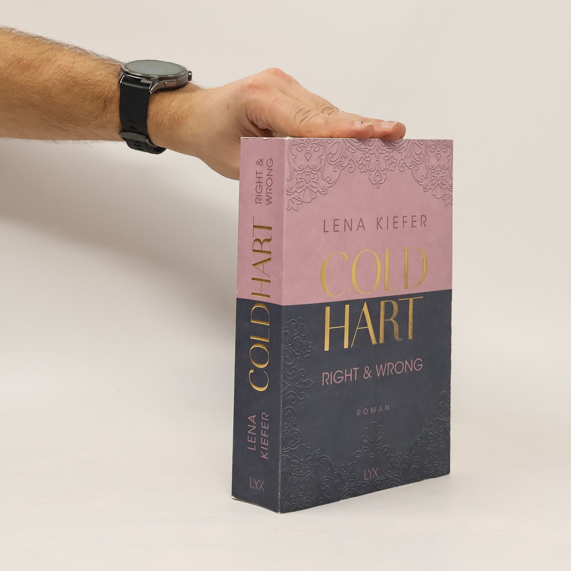 Right & Wrong / Coldhart Bd.3