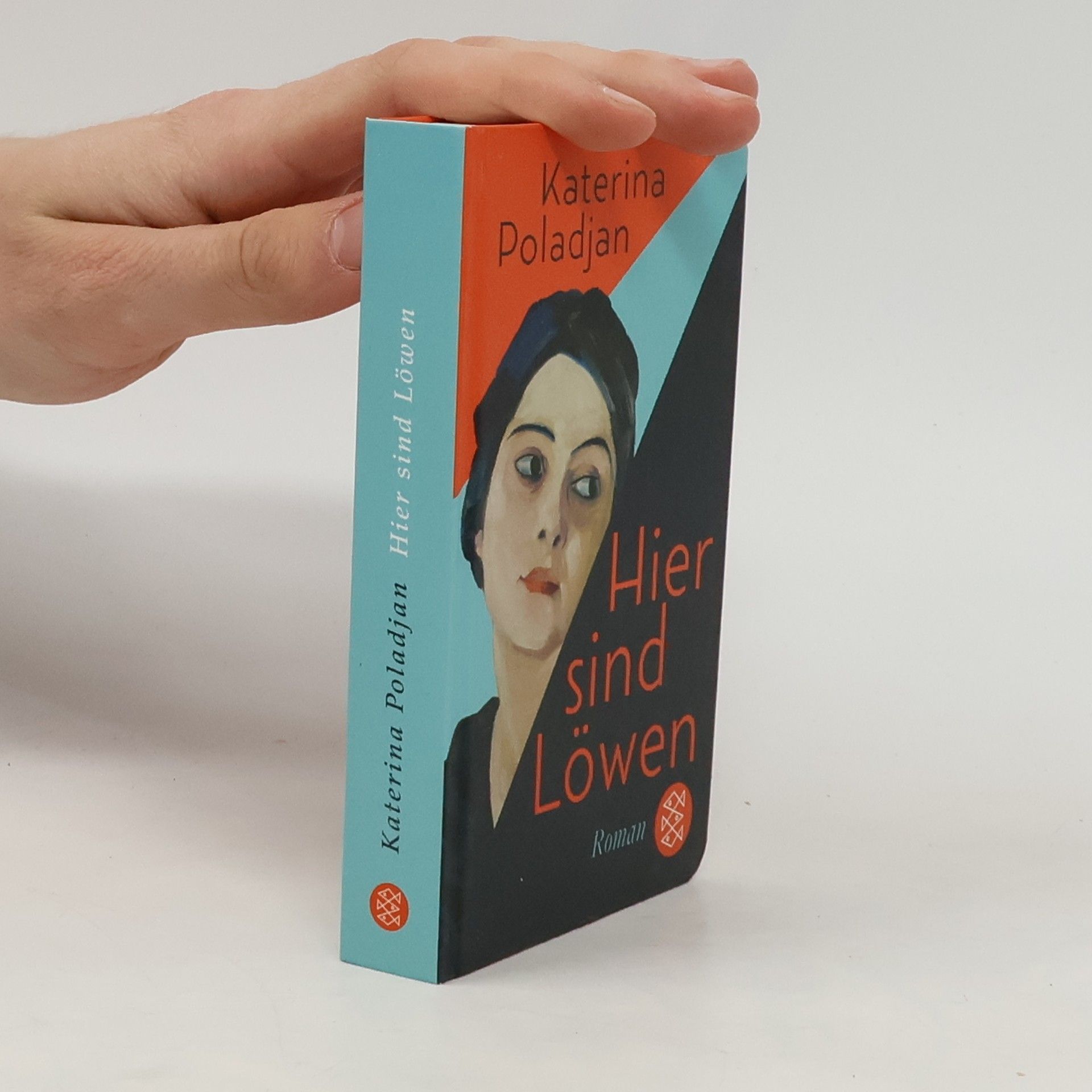 Katerina Poladjan Hier sind Löwen