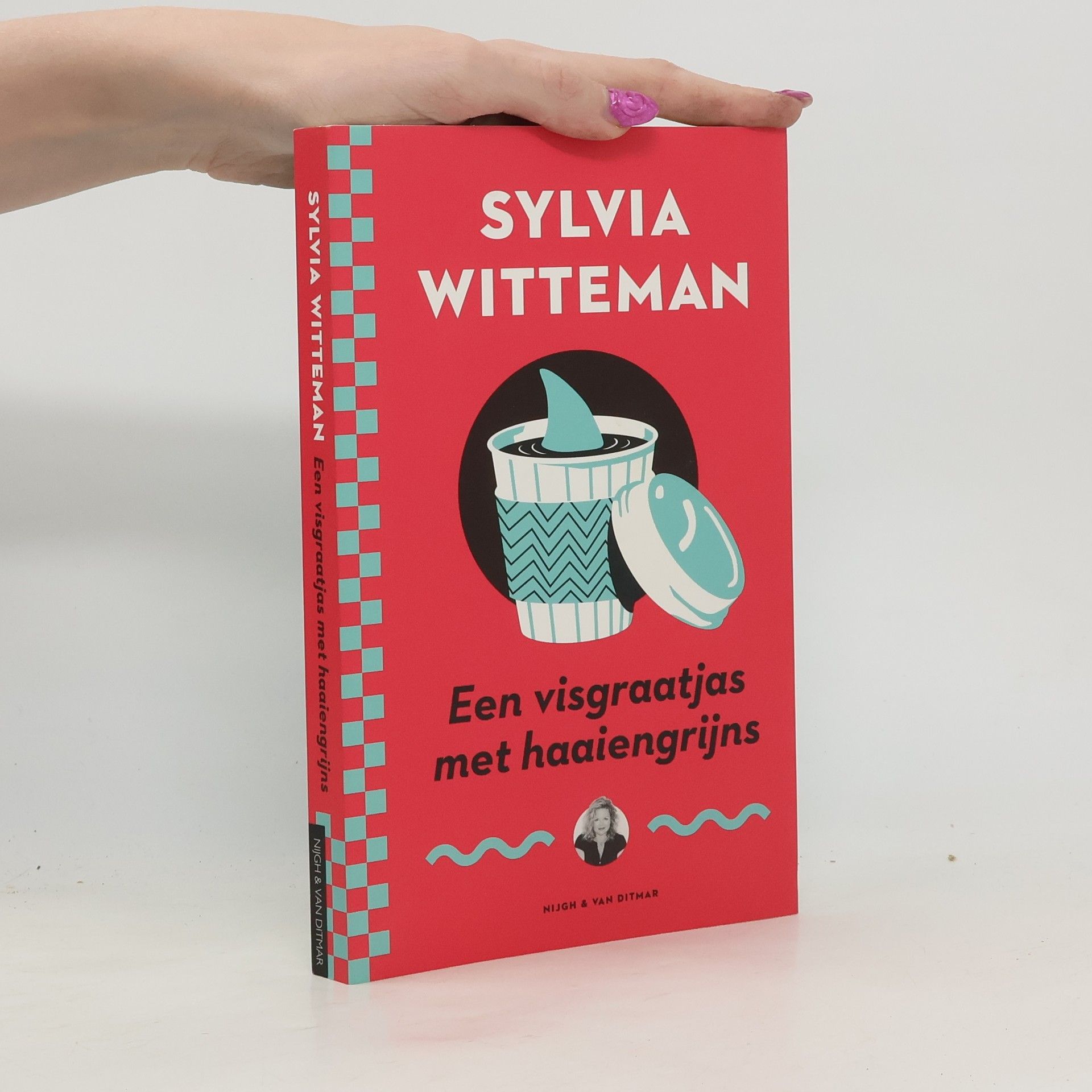 Sylvia Witteman Een visgraatjas met haaiengrijns