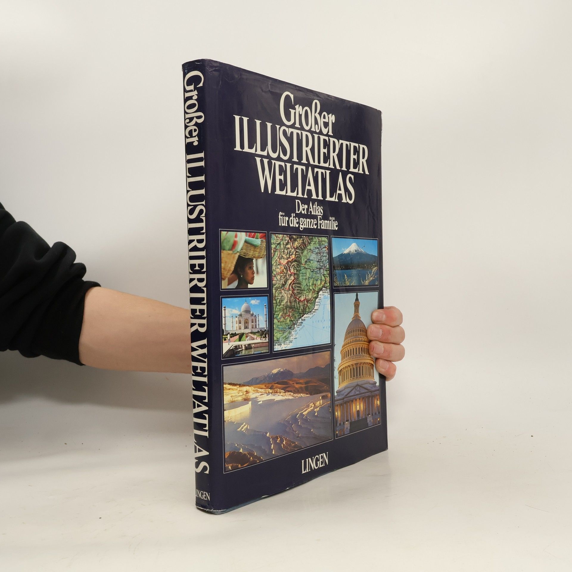 Kolektiv autorů Grosser illustrierter Weltatlas