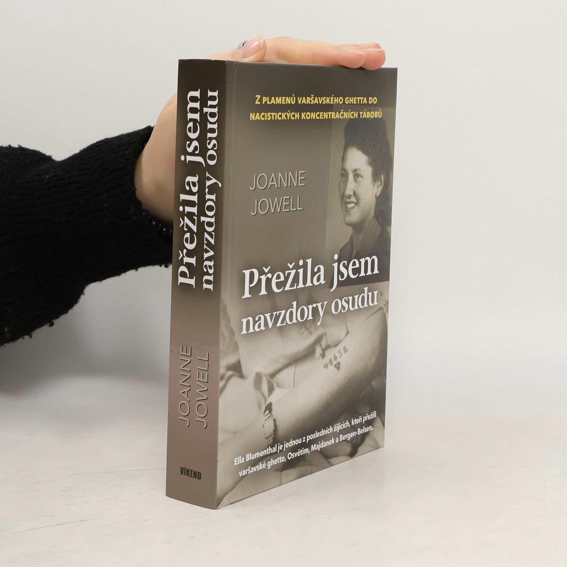 Joanne Jowell Přežila jsem navzdory osudu