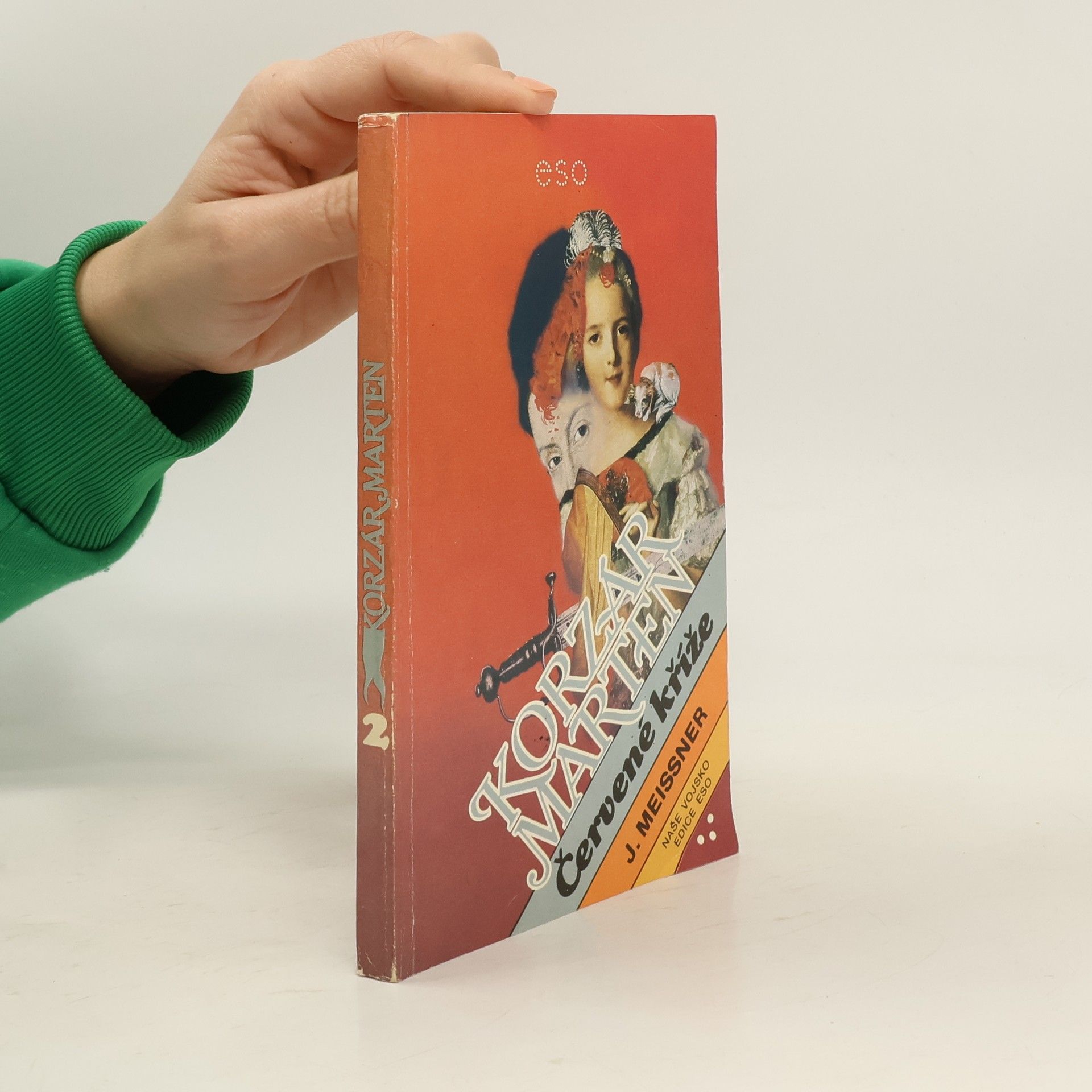 Korzár Marten. Červené kříže