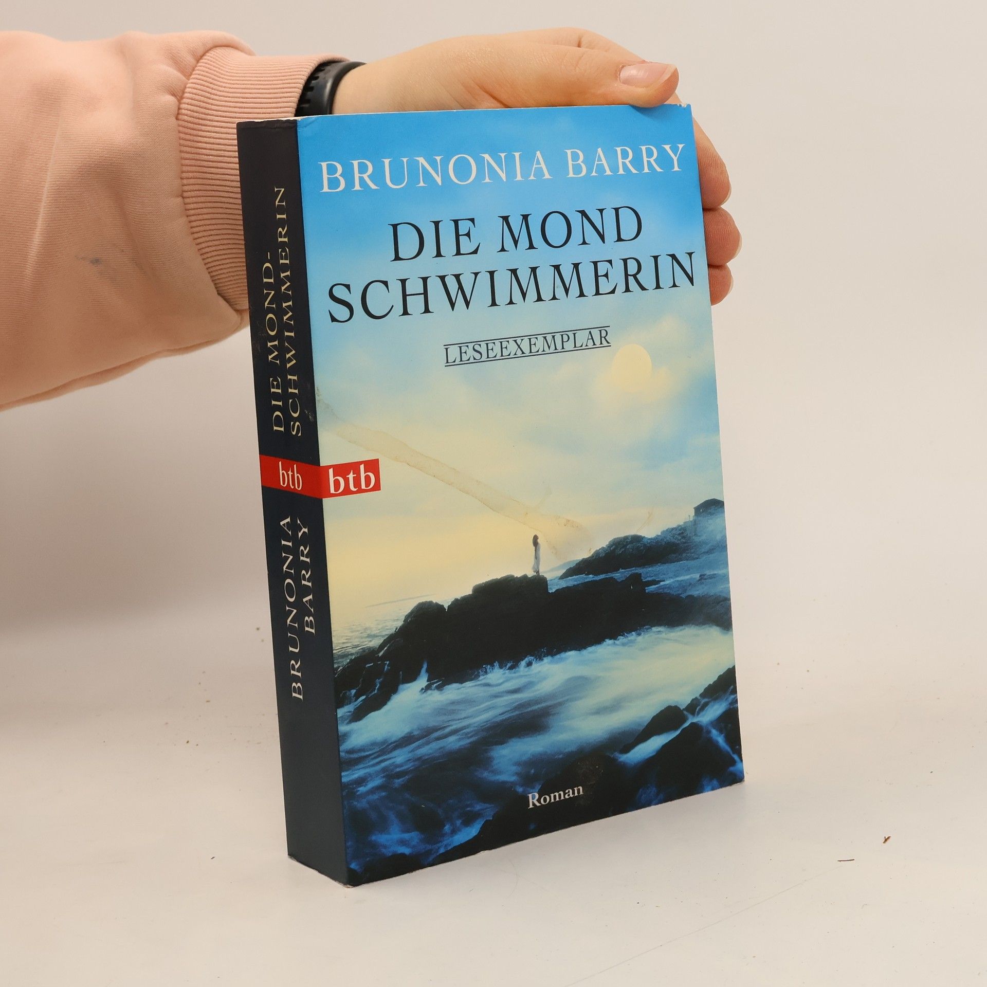 Brunonia Barry Die Mondschwimmerin