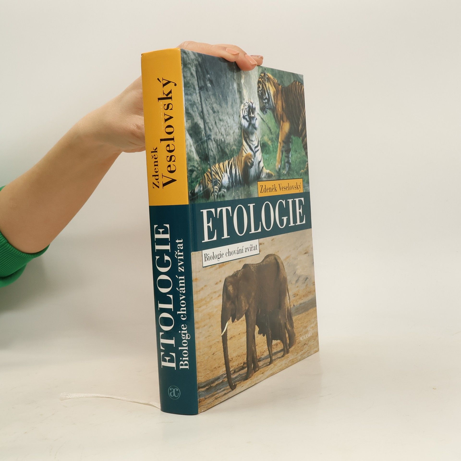 Zdeněk Veselovský Etologie. Biologie chování zvířat