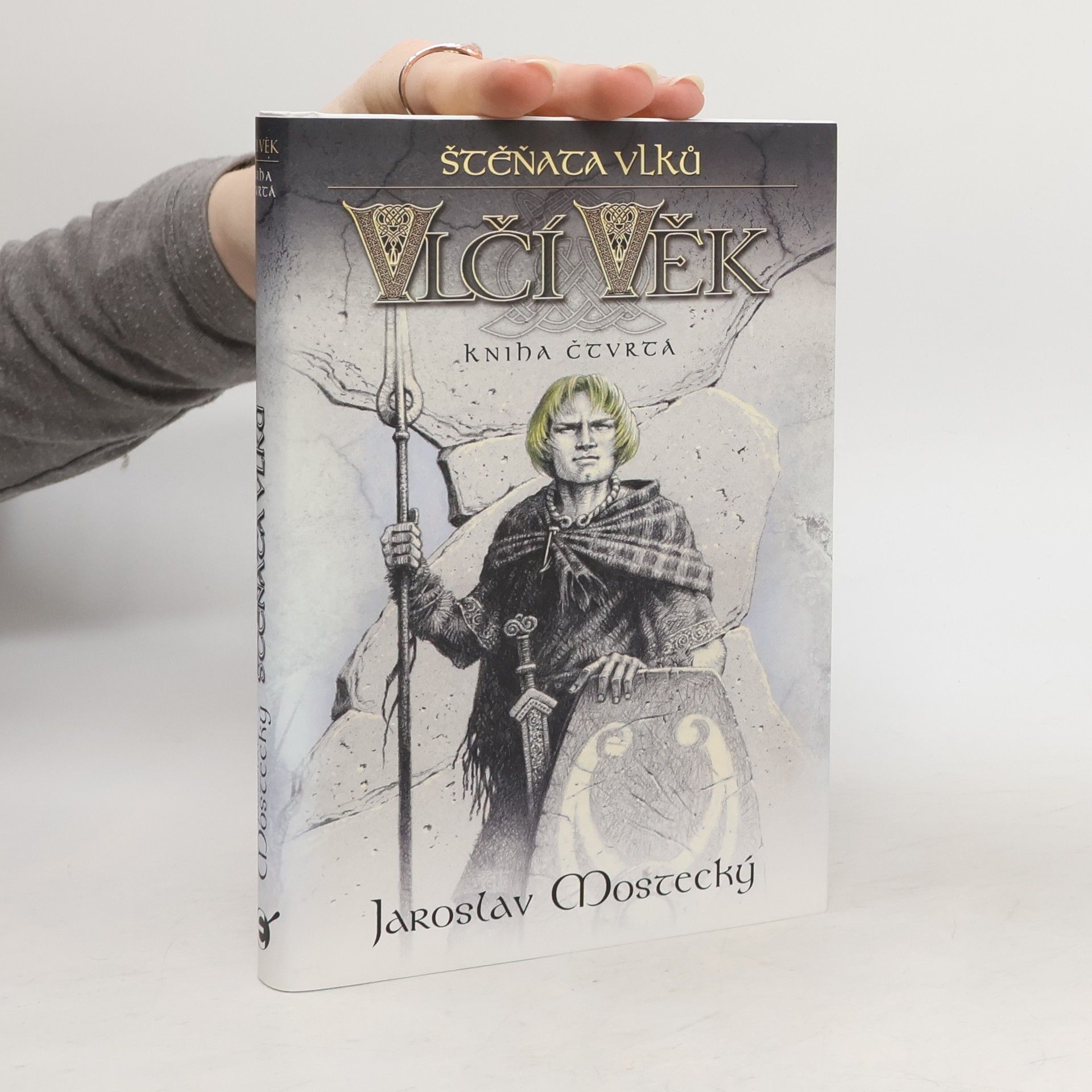 Štěňata vlků. Vlčí věk - Kniha čtvrtá