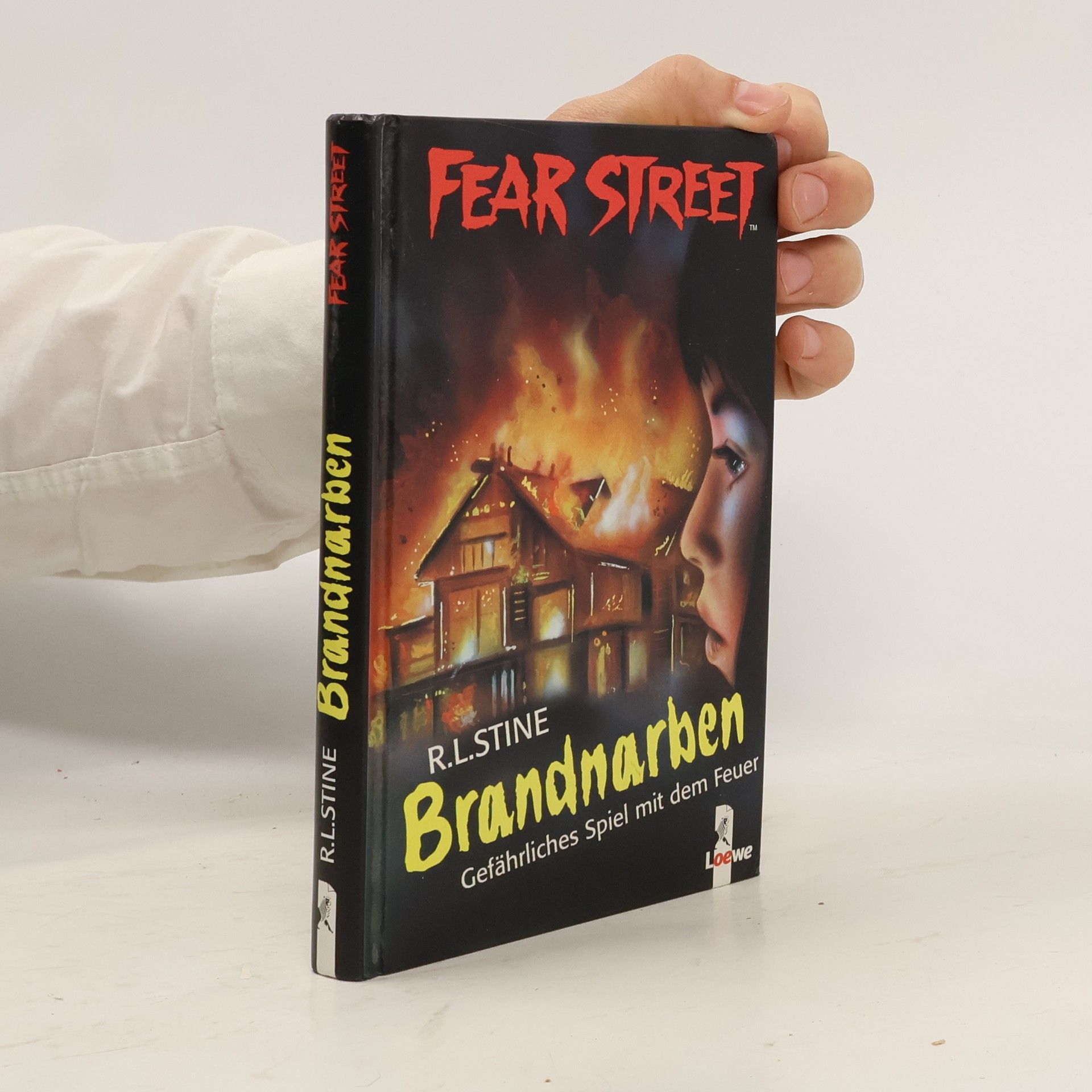 R. L. Stine Fear Street. Brandnarben. Gefährliches Spiel mit dem Feuer.
