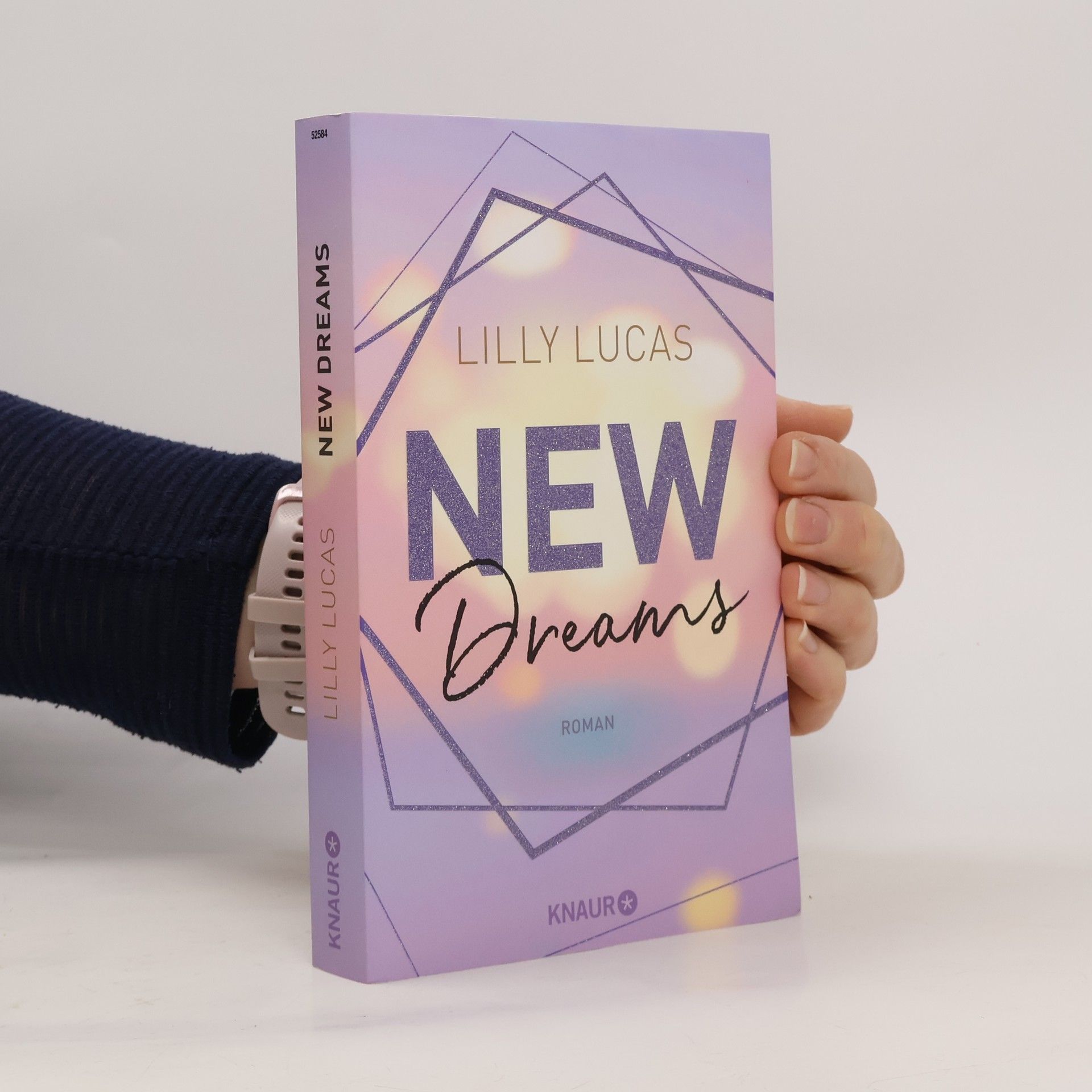 Lilly Lucas New Dreams