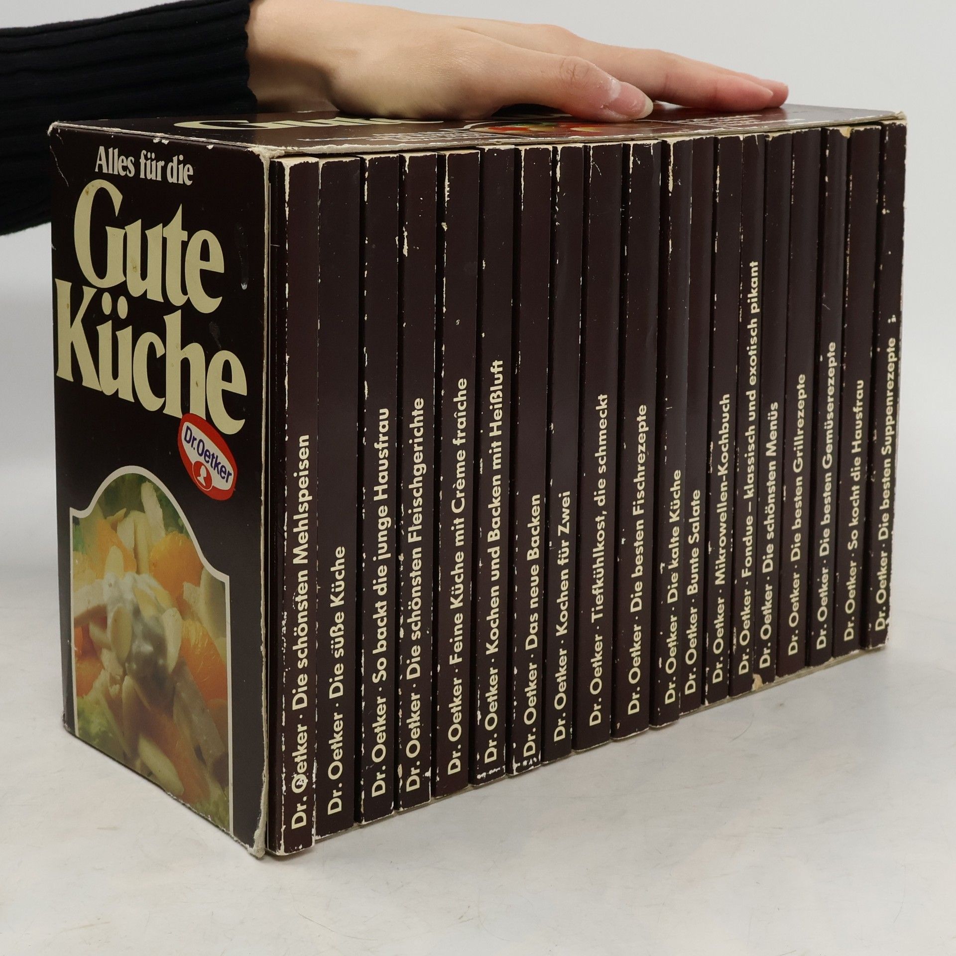 Collectif d'auteurs Alles für die Gute Küche Alles über Kochen und Backen in 20 Banden