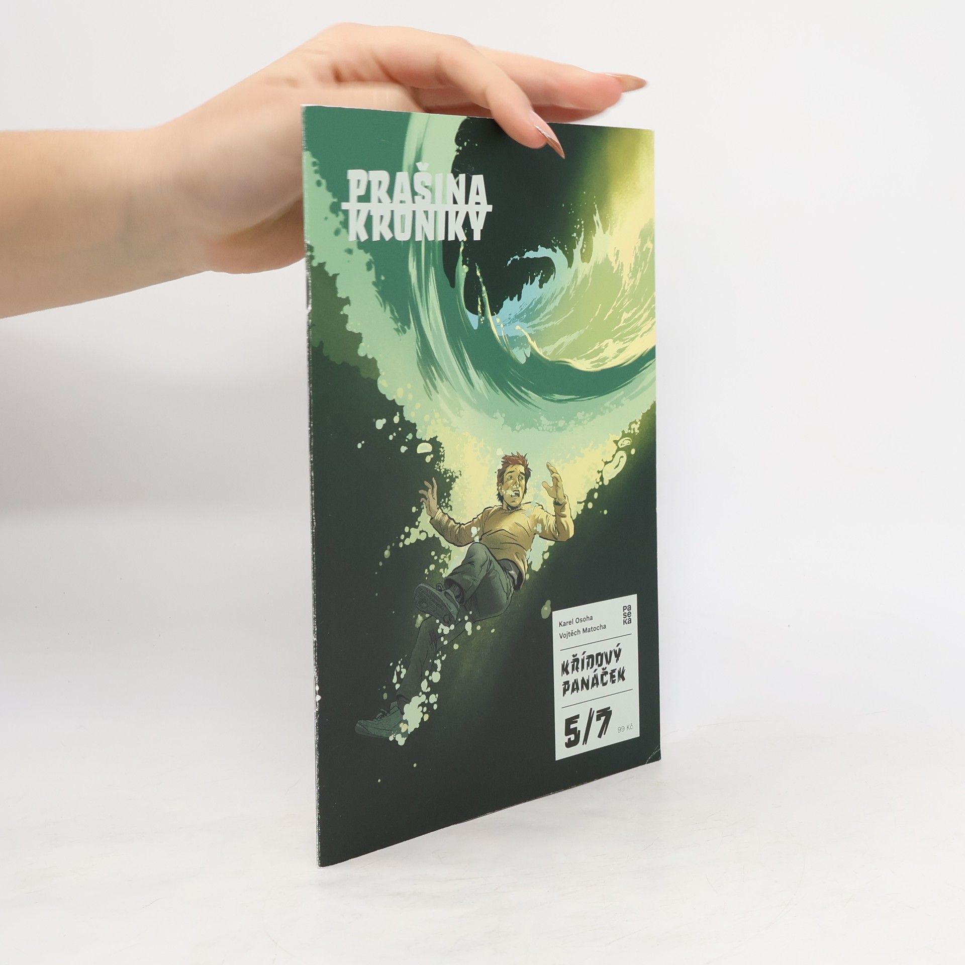 Prašina. Křídový panáček. Pátá část, Dívka s jizvou na krku