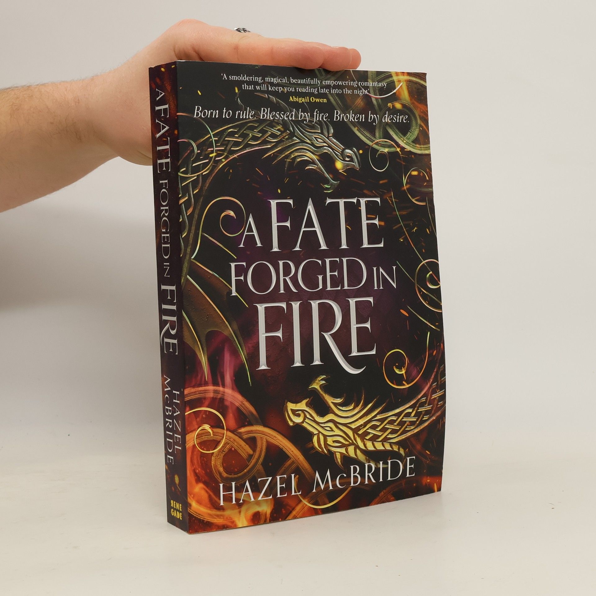 Hazel McBride Bonded to Beasts - 1: A Fate Forged in Fire