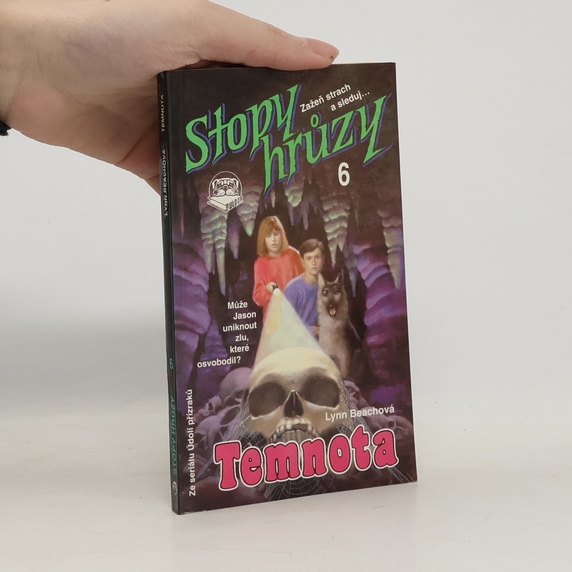 Kathryn Lance Temnota. Stopy hrůzy 6.