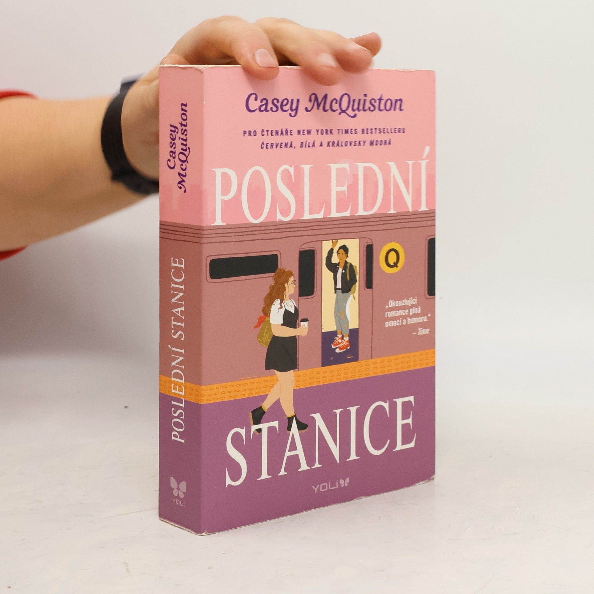 Casey McQuiston Poslední stanice