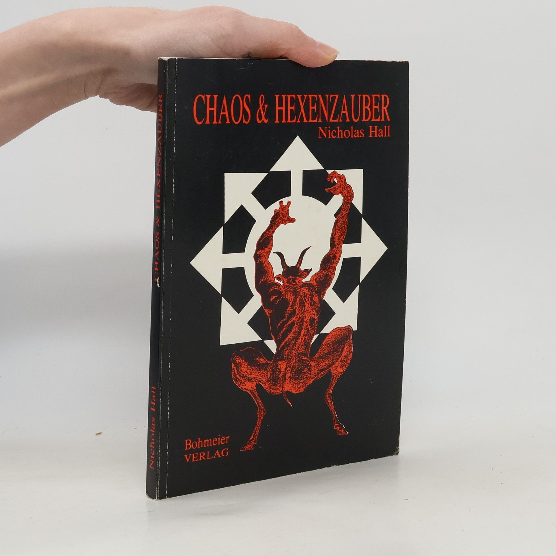Nicholas Hall Chaos und Hexenzauber