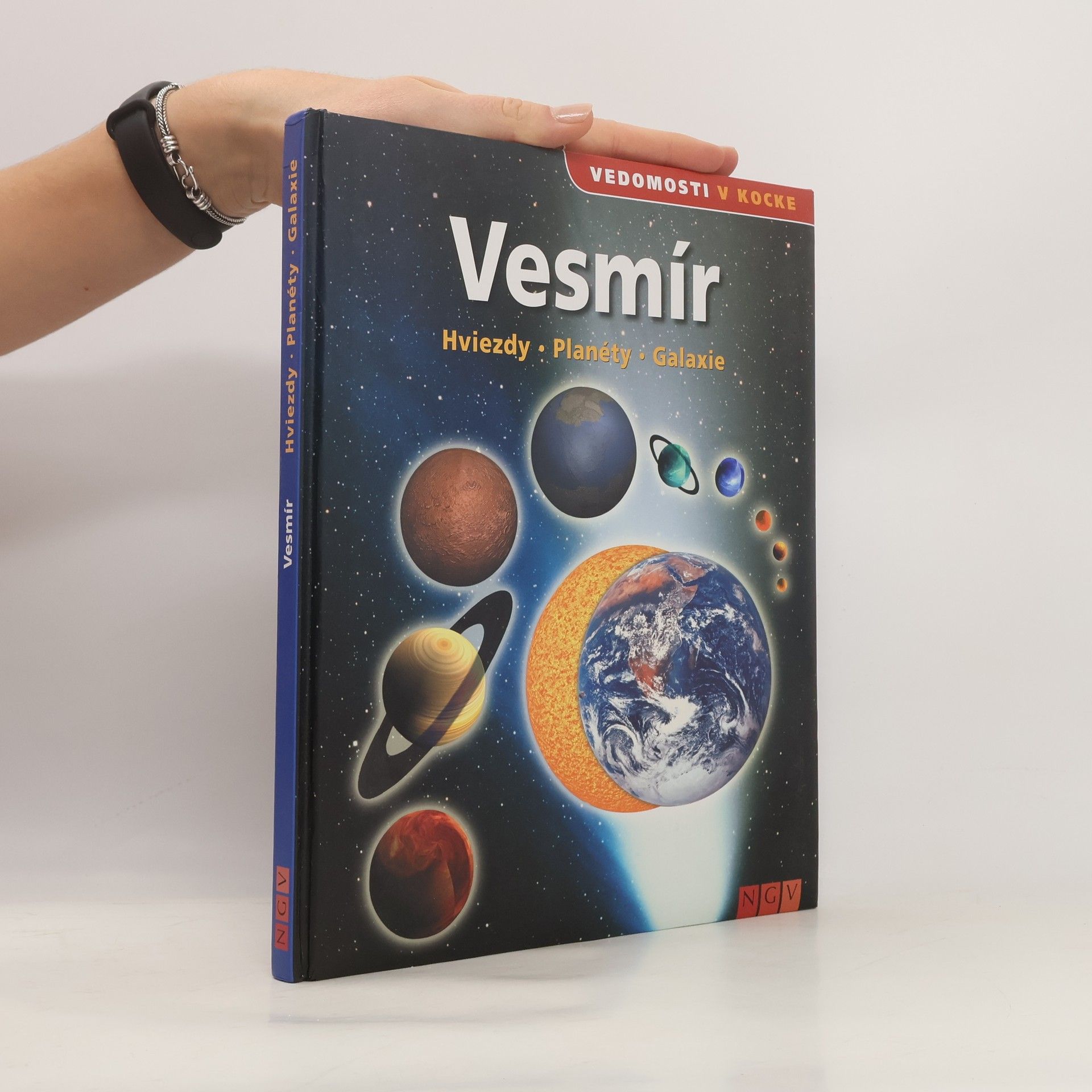 Kolektív autorov Vesmír. Hviezdy. Planéty. Galaxie