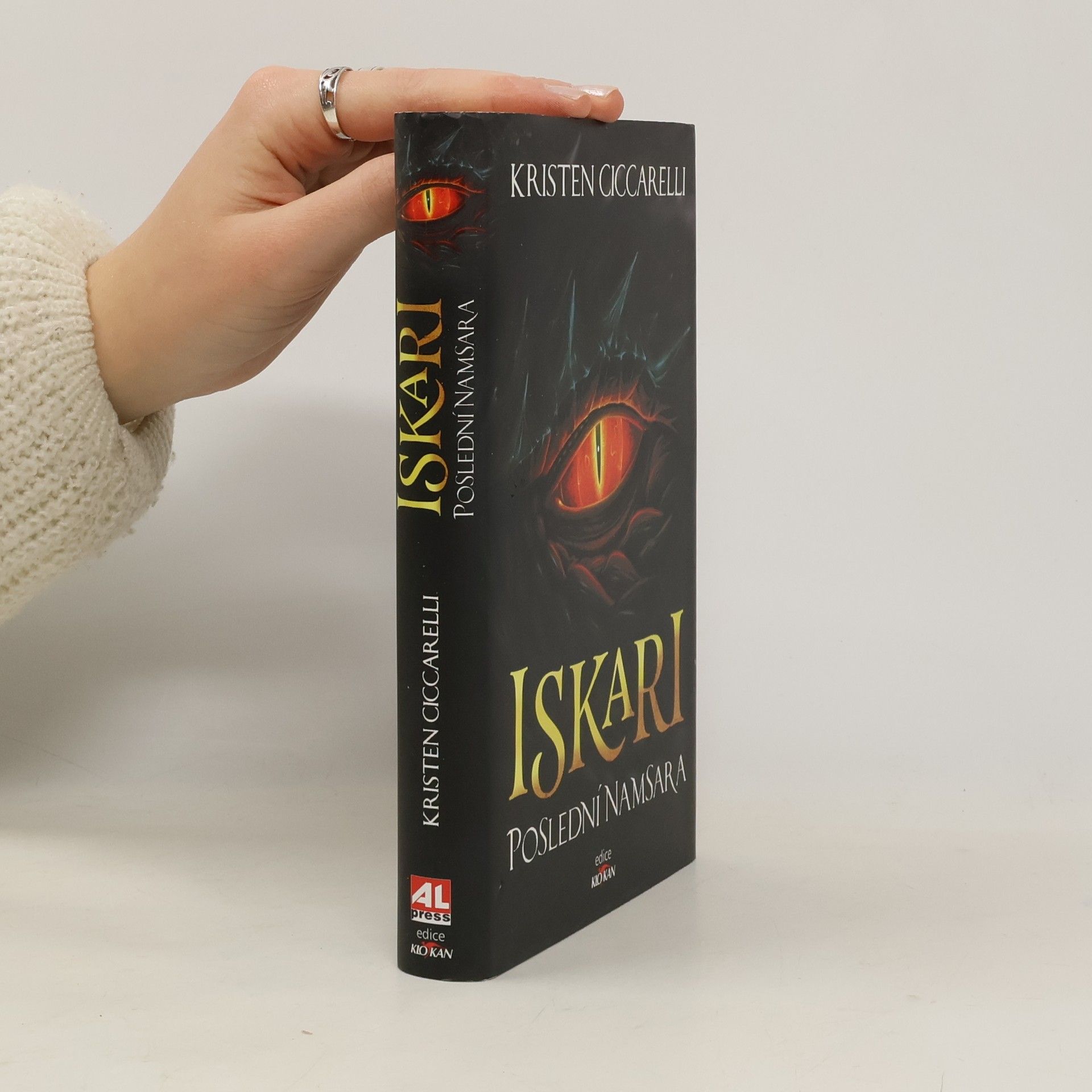 Iskari. Poslední Namsara