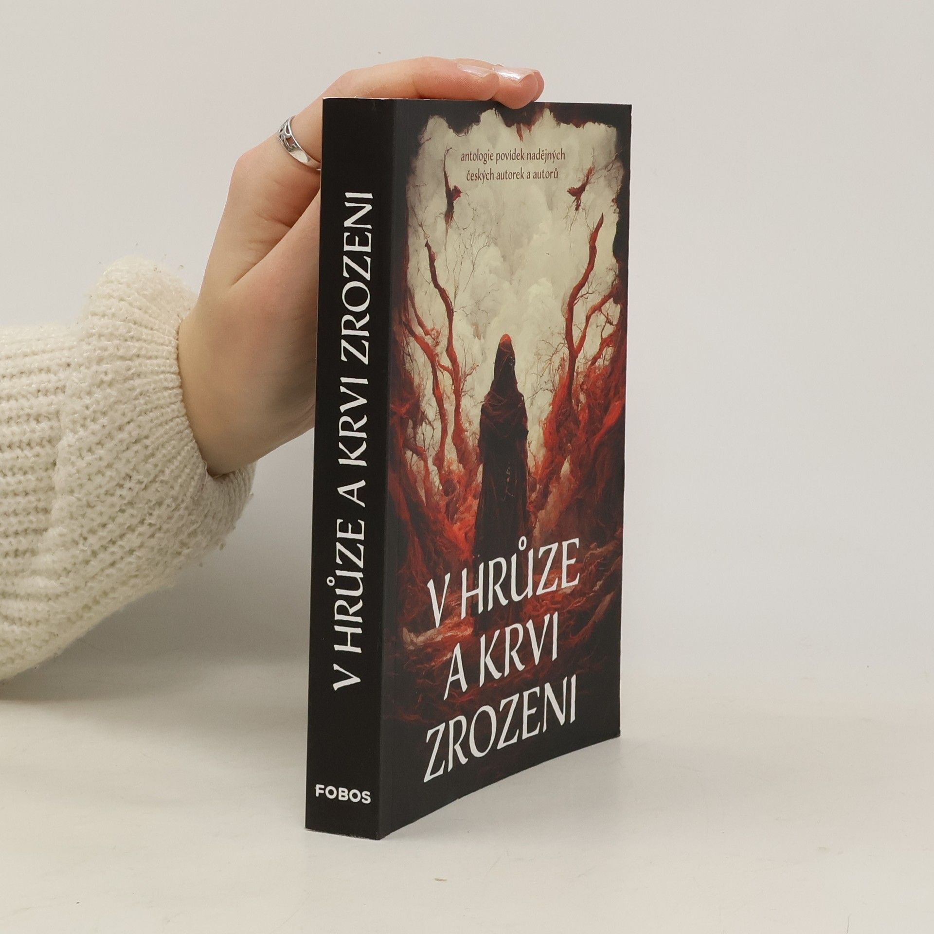 Collectif d'auteurs V hrůze a krvi zrozeni