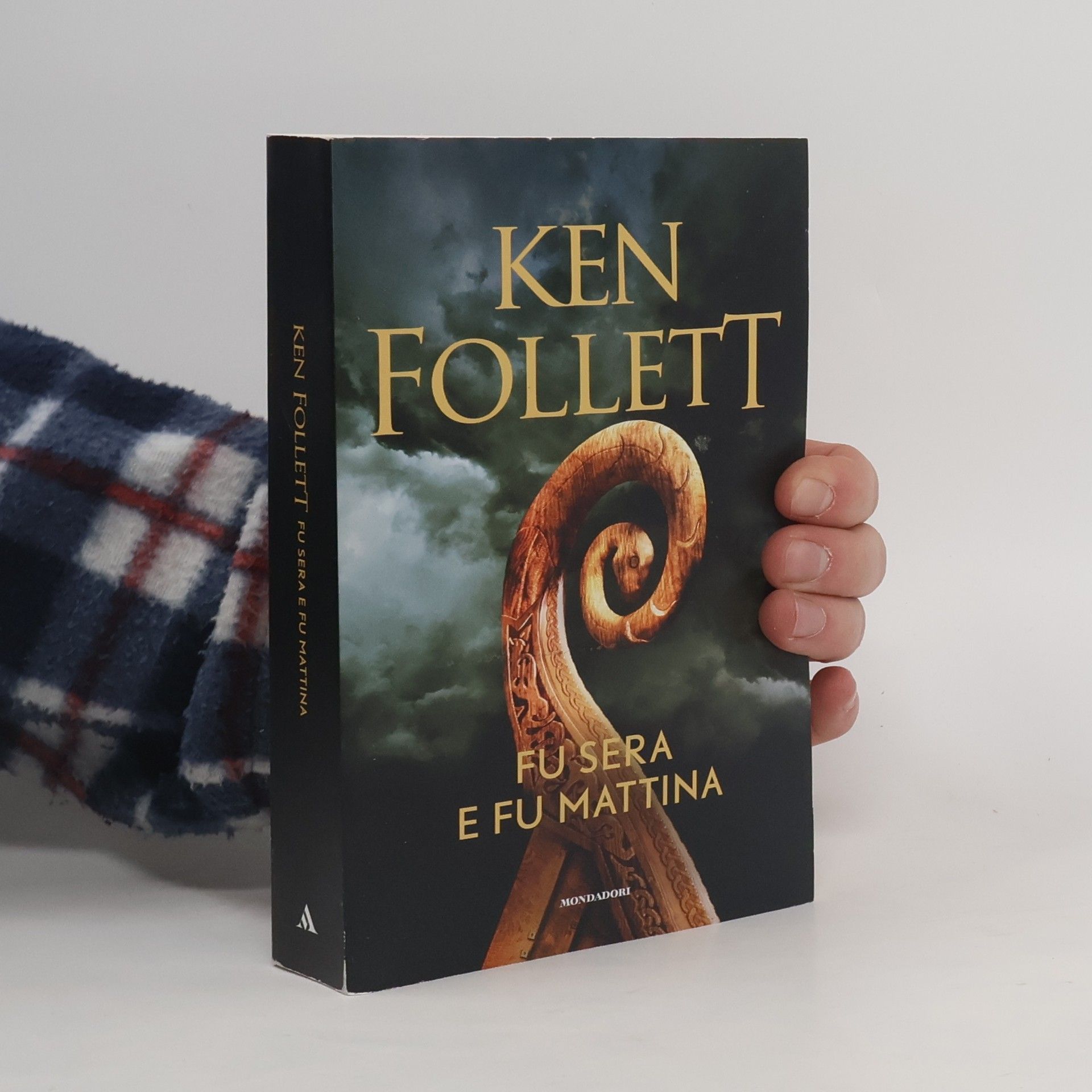 Ken Follett Fu sera e fu mattina