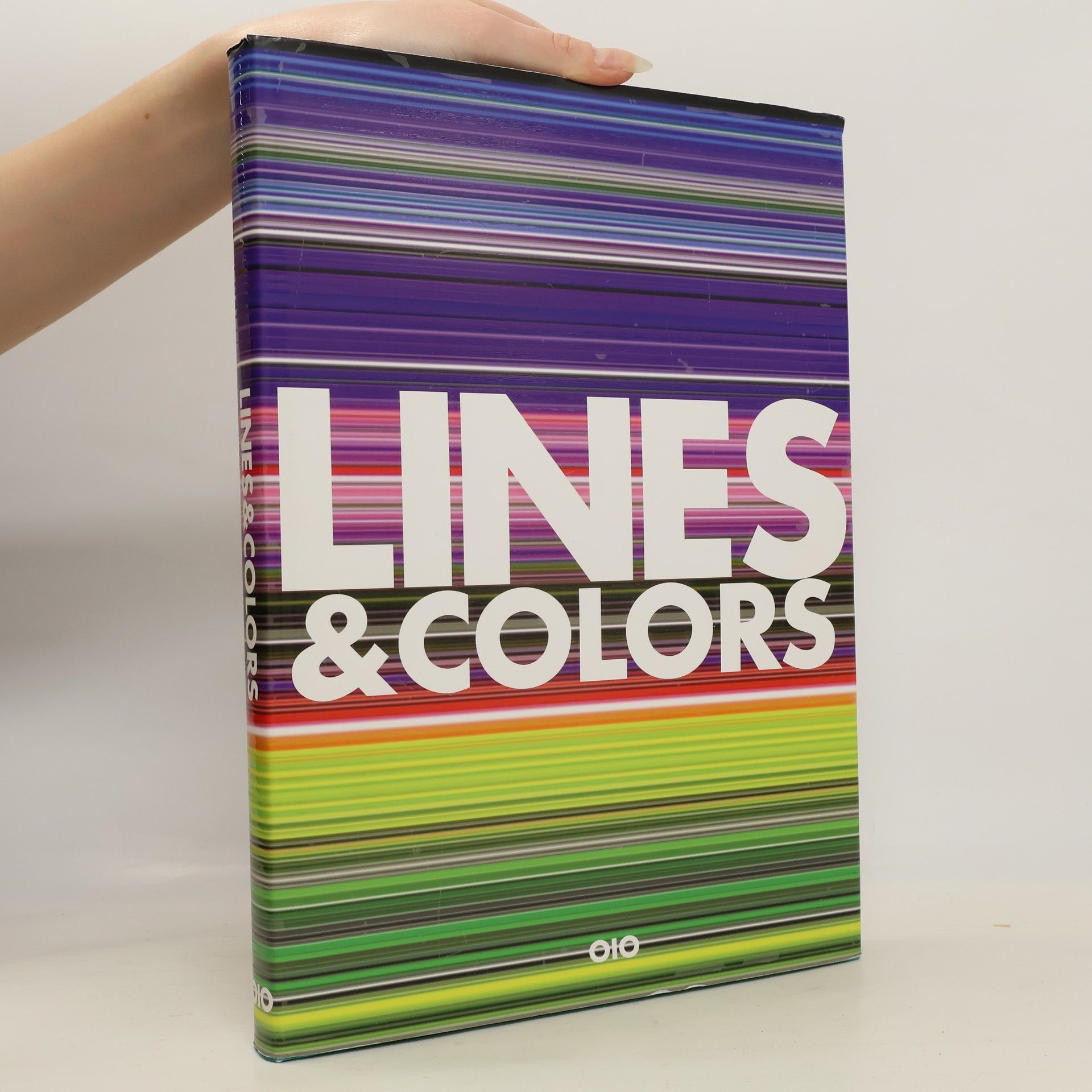 An Idiot Lines & colors