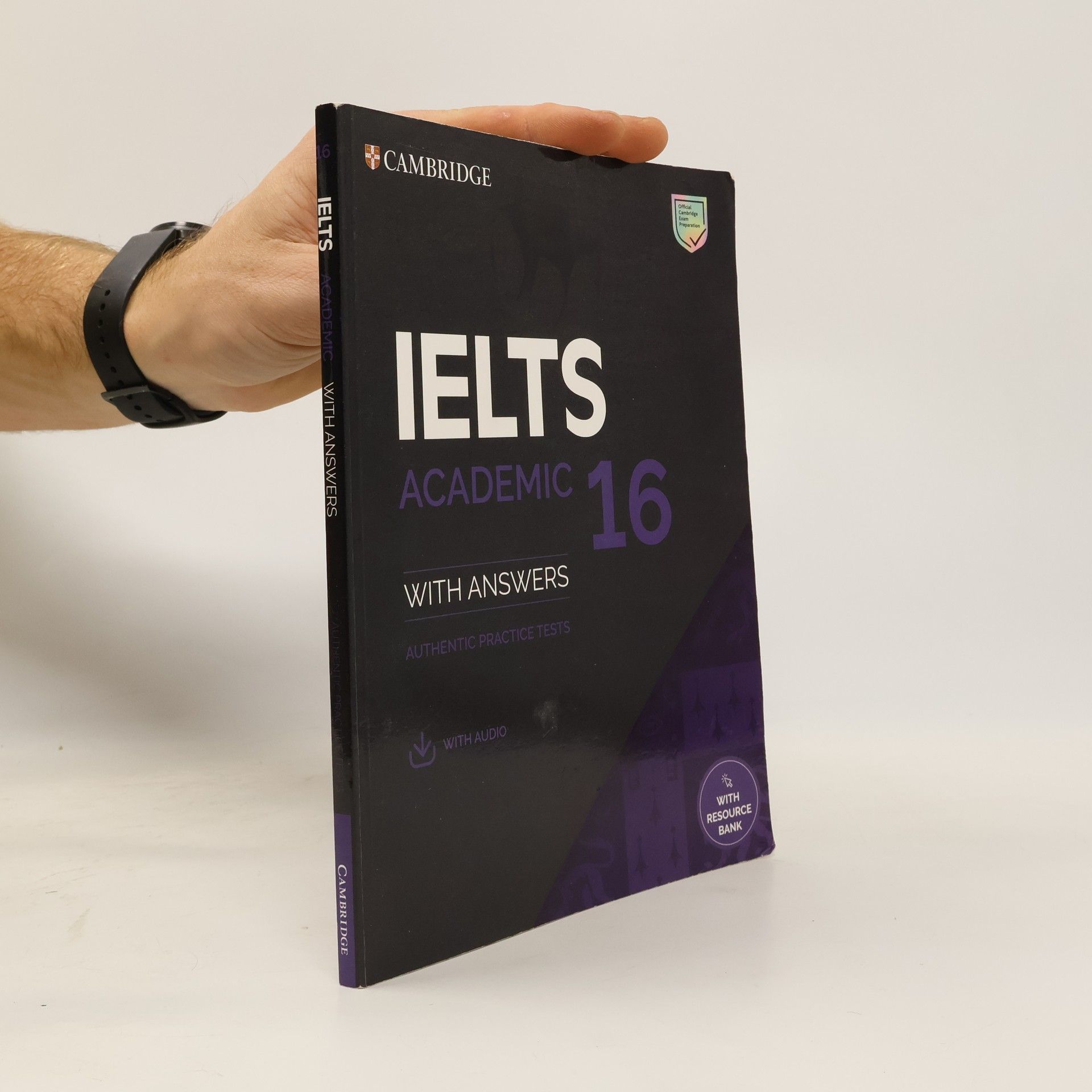AA.VV. IELTS Practice Tests - 16: IELTS 16 Academic Student's Book with Answers with Audio with Resource Bank