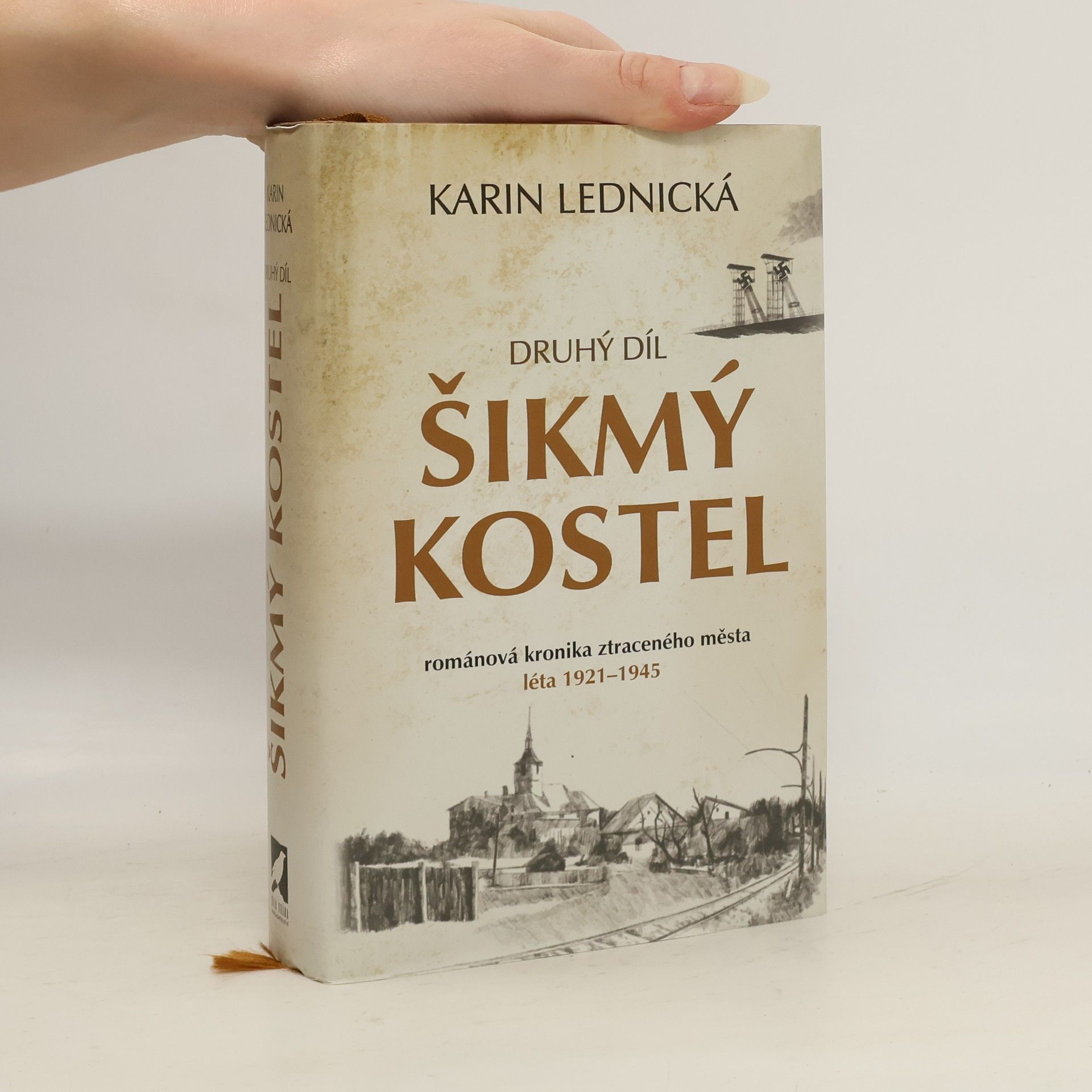 Karin Lednická Šikmý kostel 2