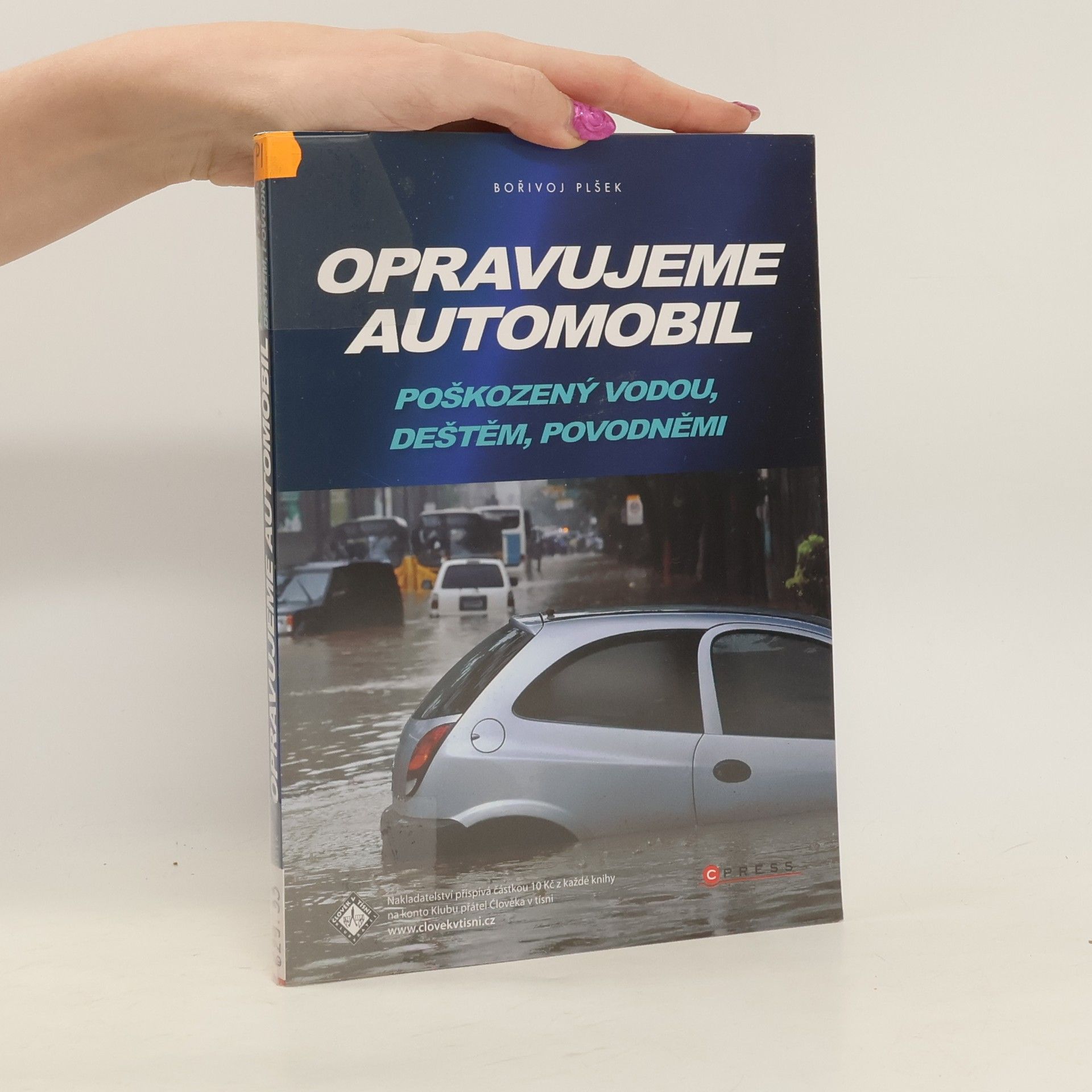 Bořivoj Plšek Opravujeme automobil