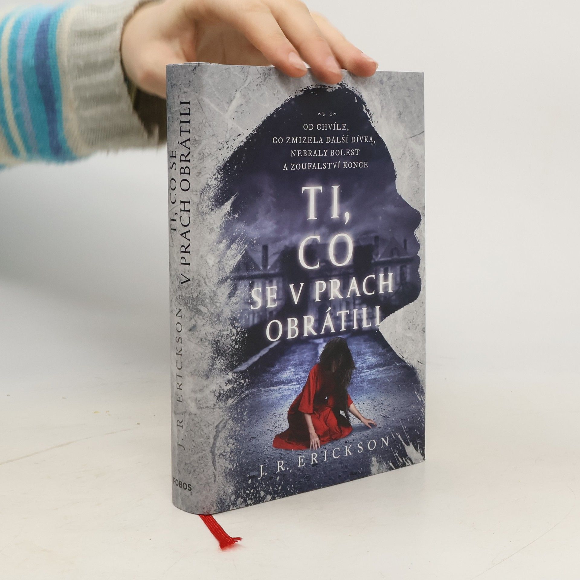 Ti, co se v prach obrátili