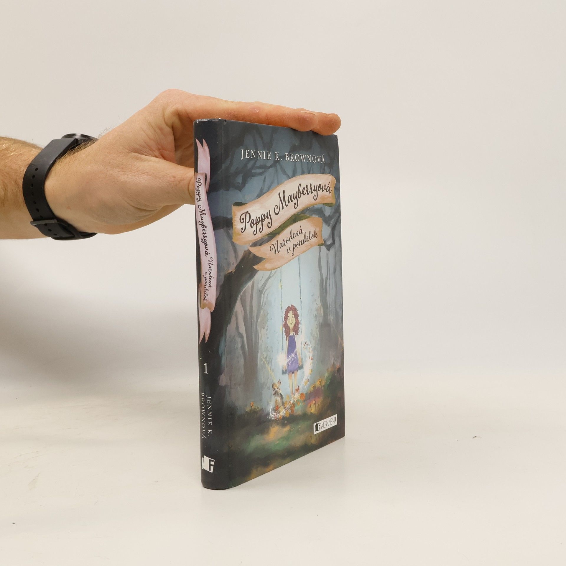 Poppy Mayberryová: Narodená v pondelok