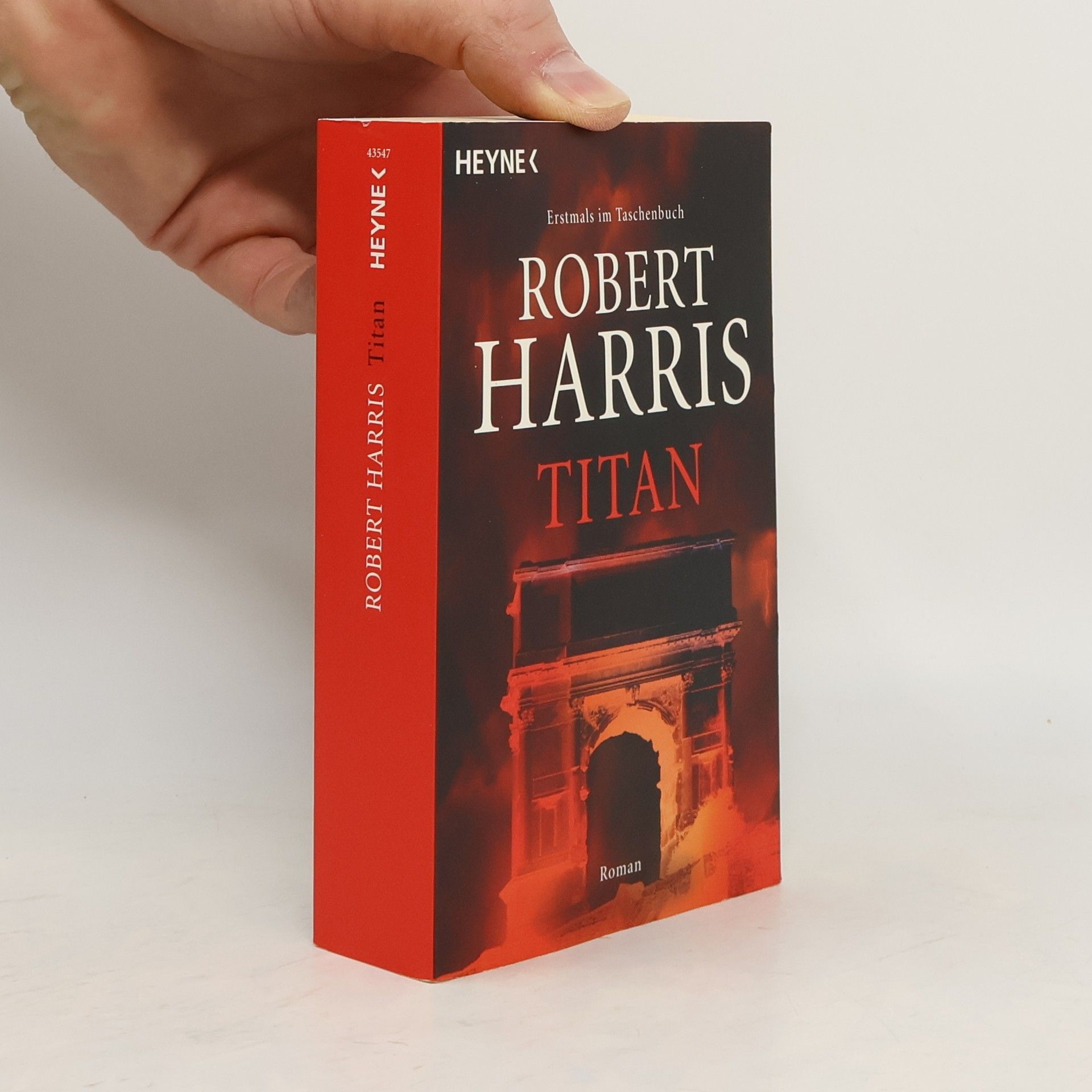 Robert Harris Titan