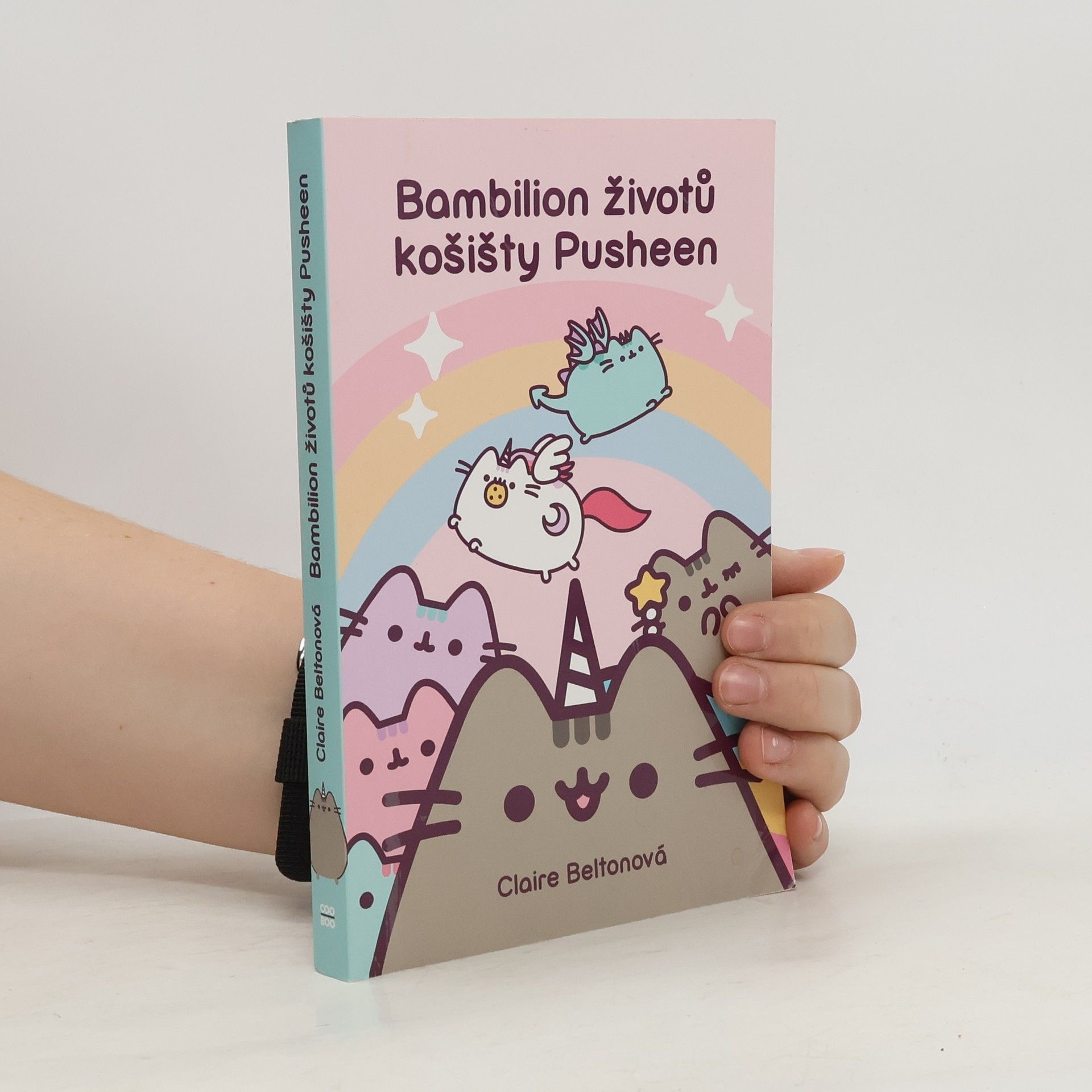 Claire Belton Bambilion životů košišty Pusheen
