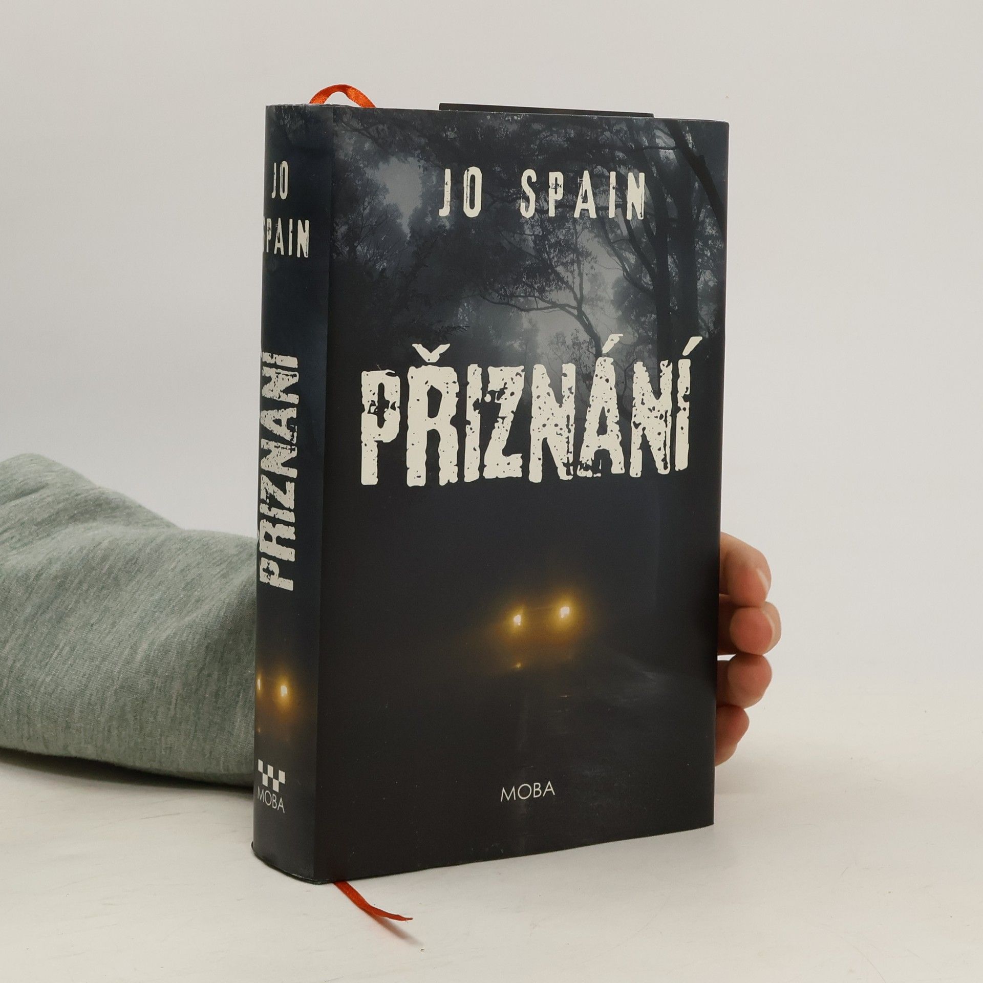 Jo Spain Přiznání