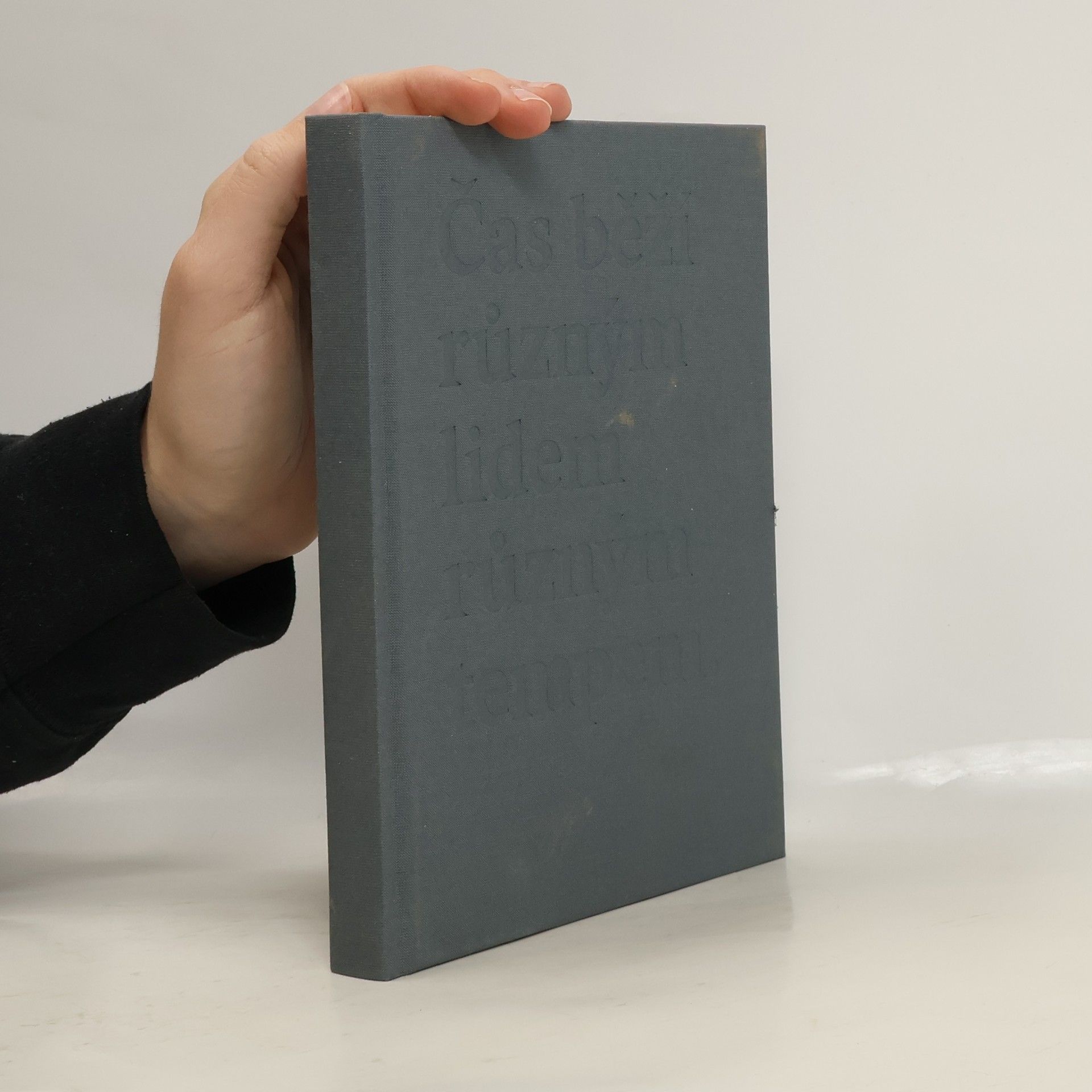 Martin Hilský Čas běží různým lidem různým tempem