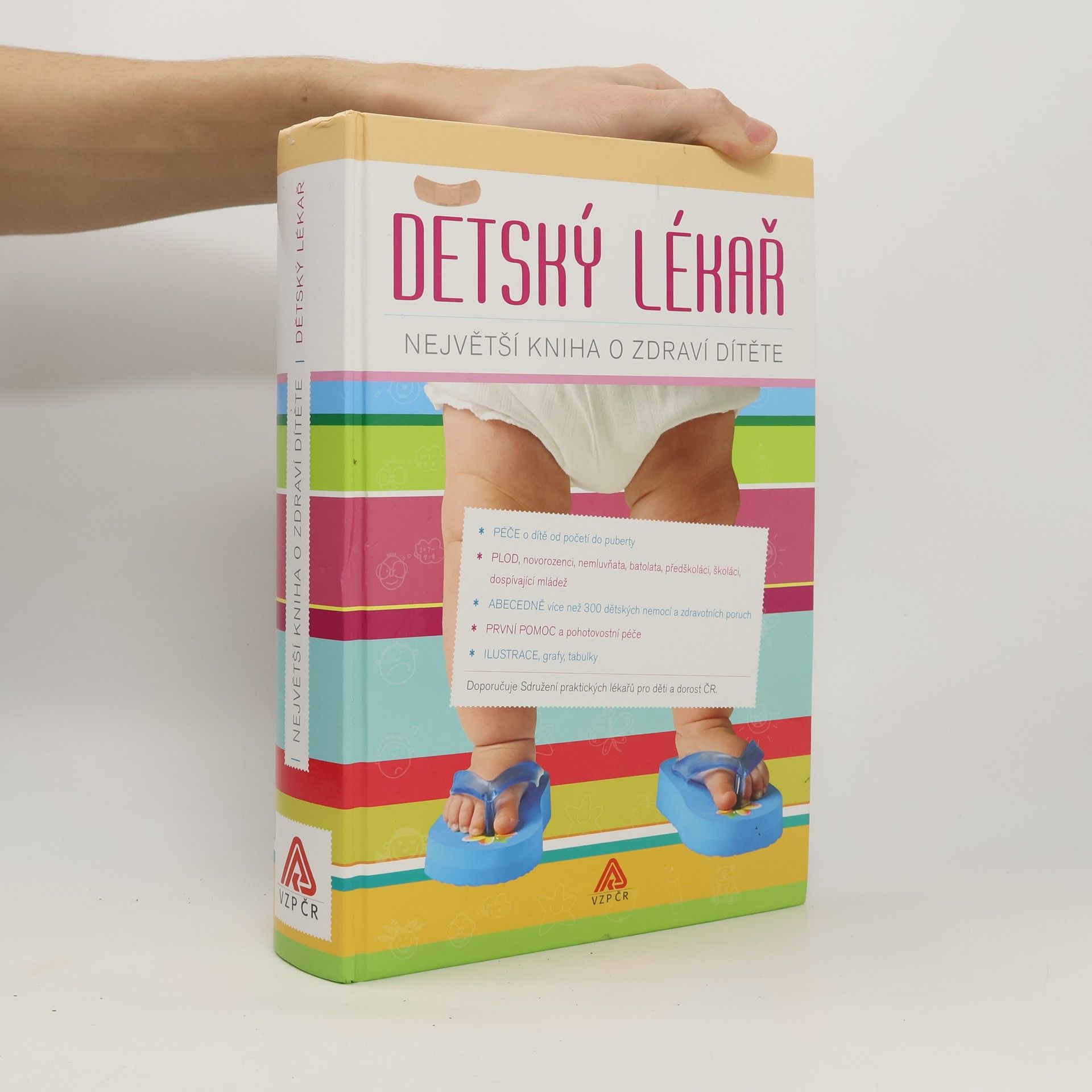 Kolektiv autorů Dětský lékař. Největší kniha o zdraví dítěte