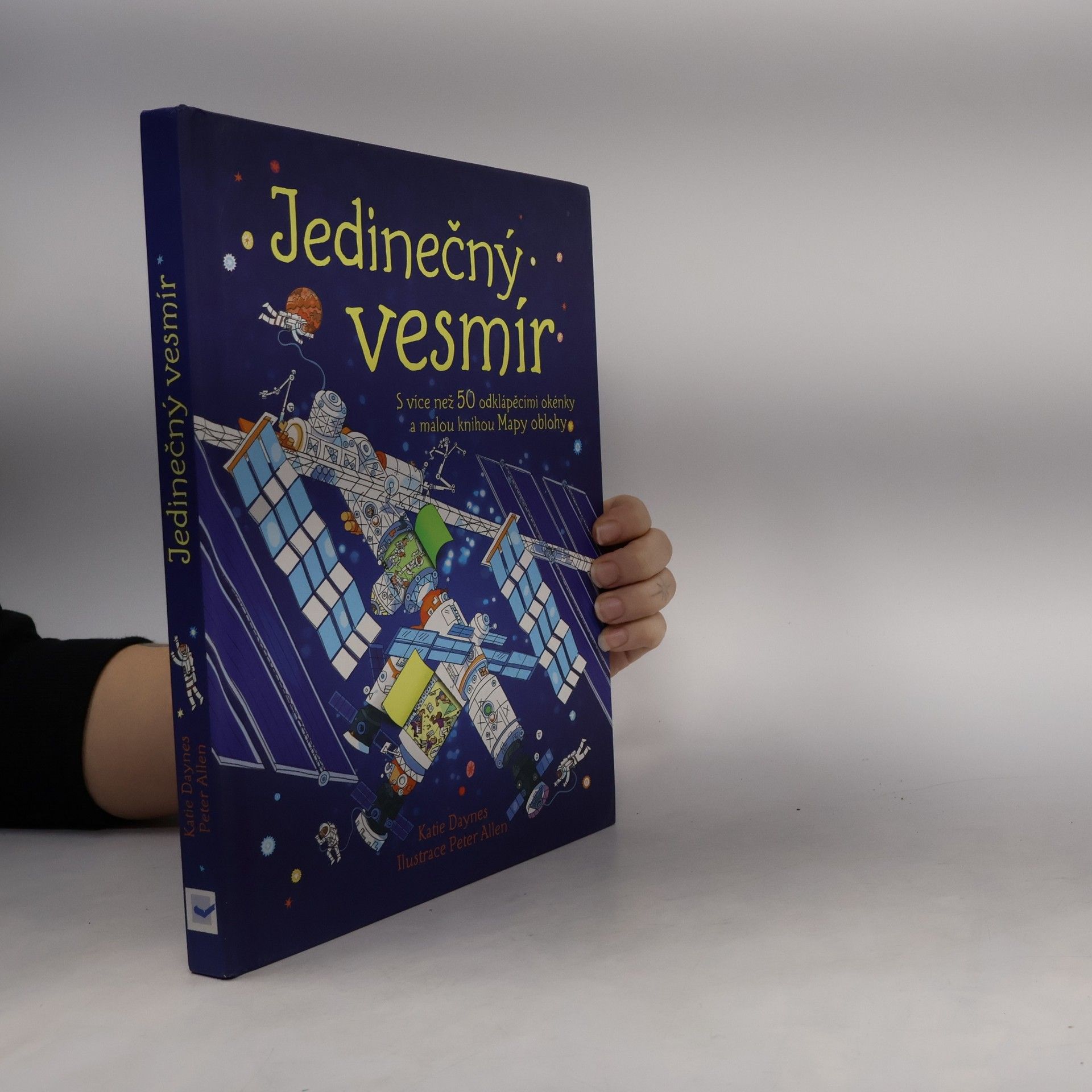 Daynes Katie. Jedinečný vesmír : s více než 50 odklápěcími okénky a malou knihou Mapy oblohy