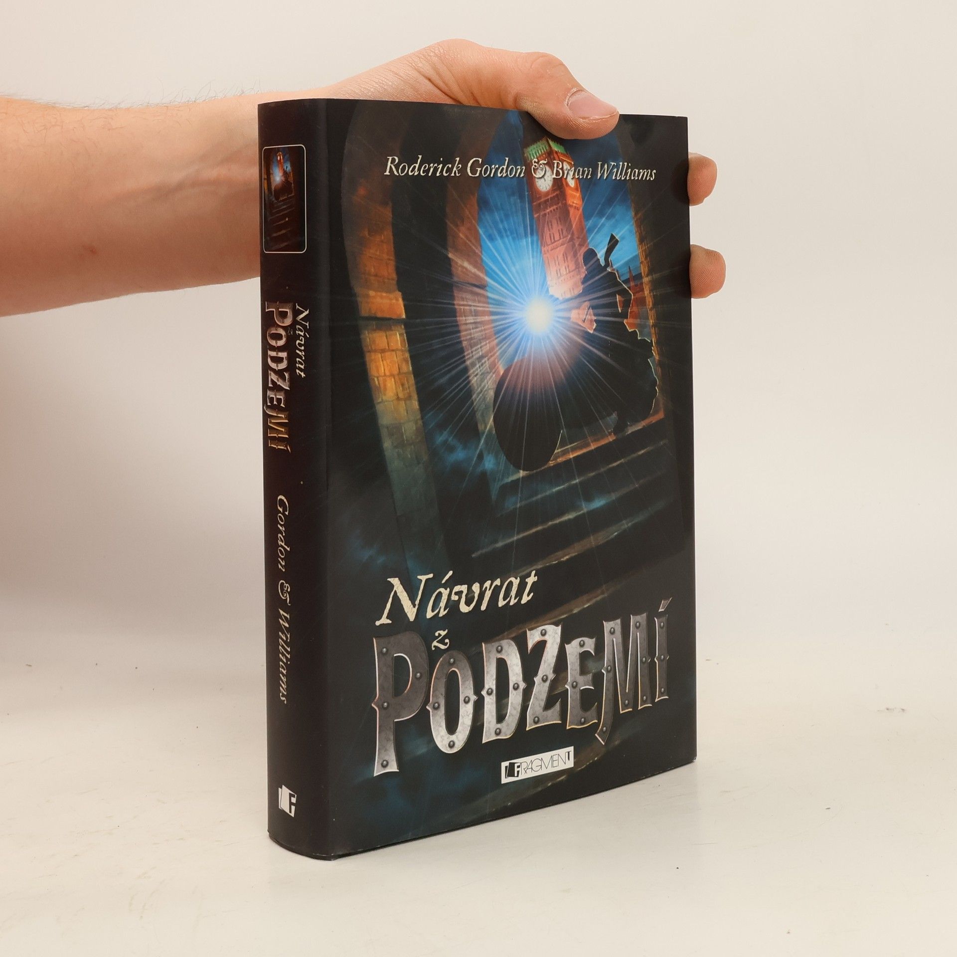 Roderick Gordon Návrat z Podzemí