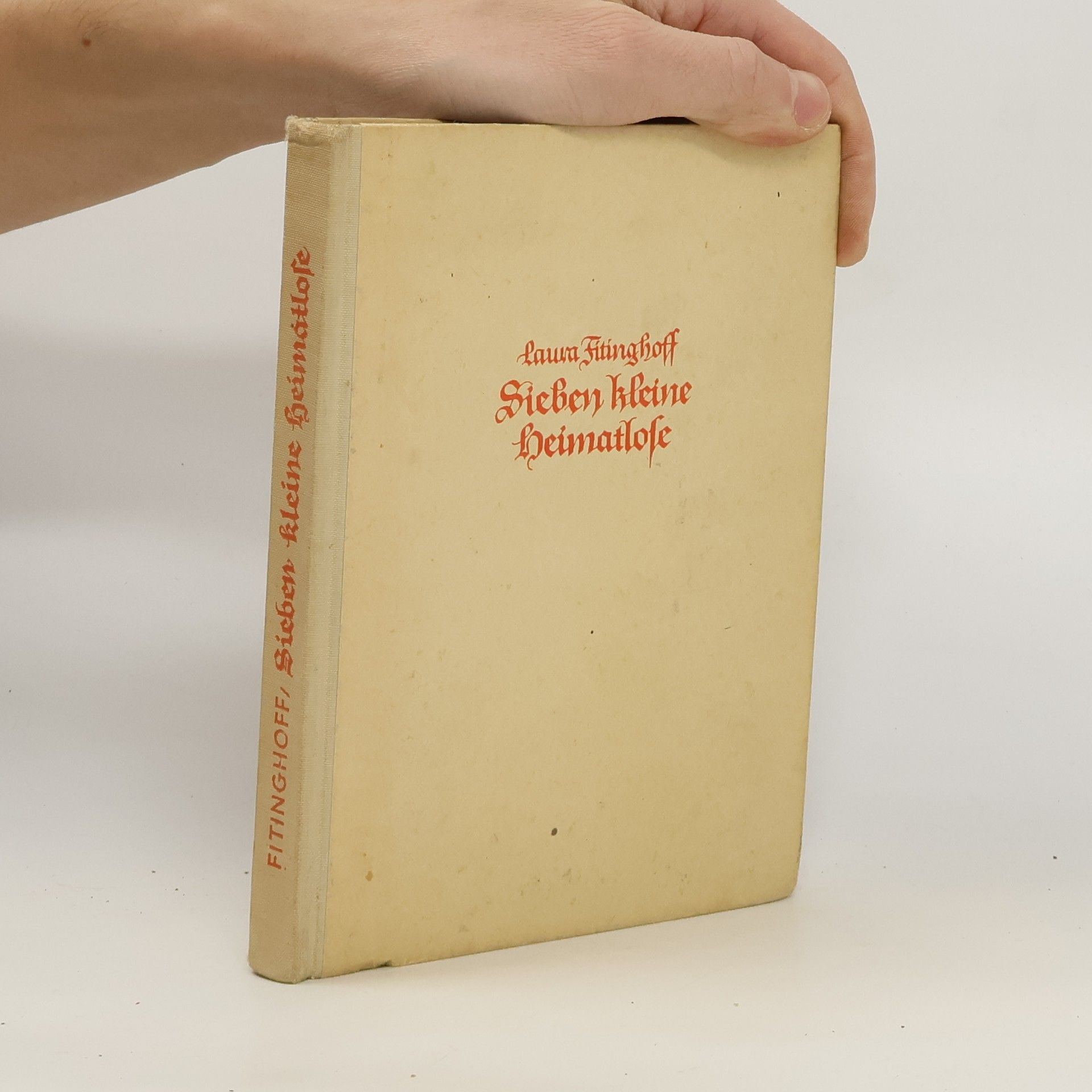 Sieben kleine Heimatlose