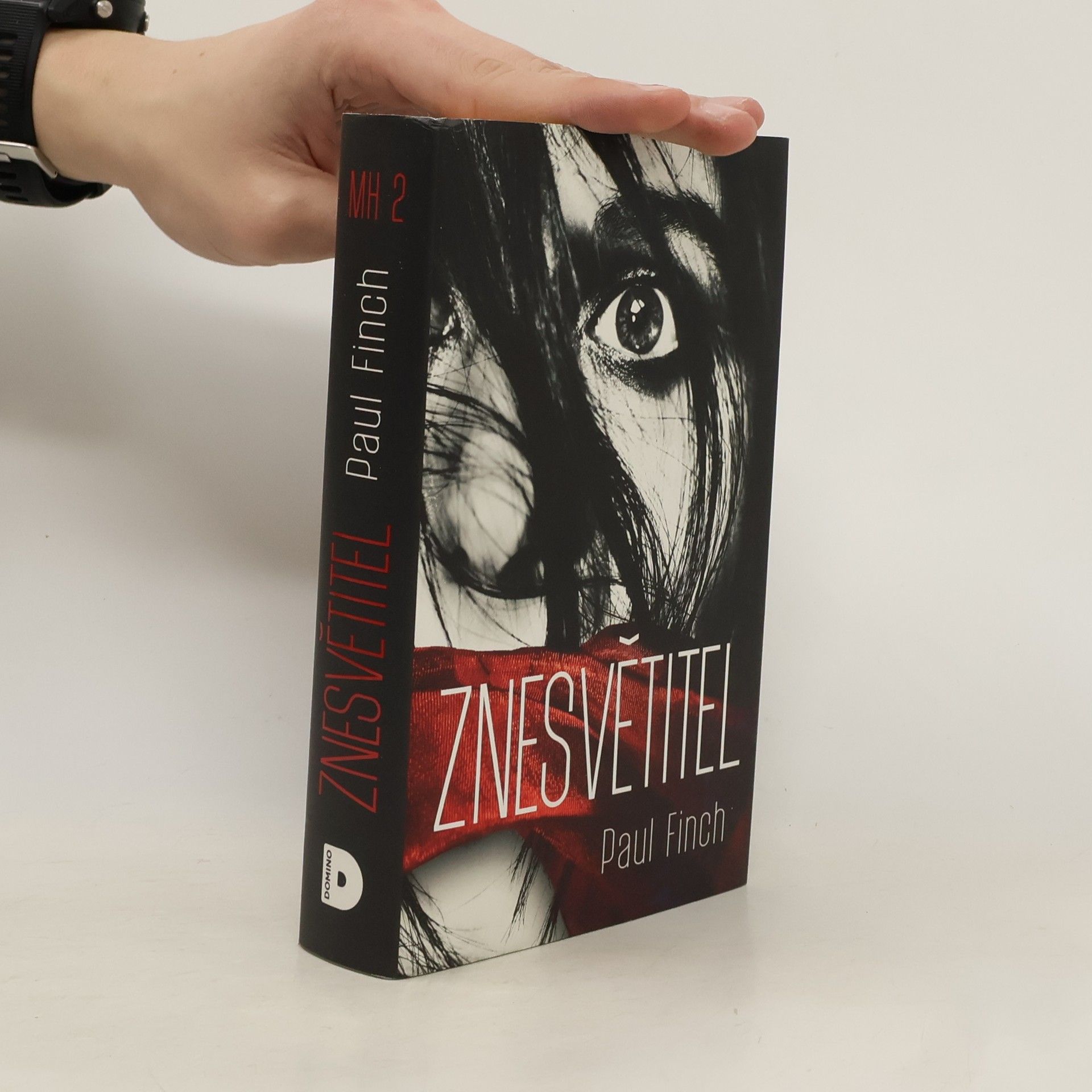 Paul Finch Znesvětitel