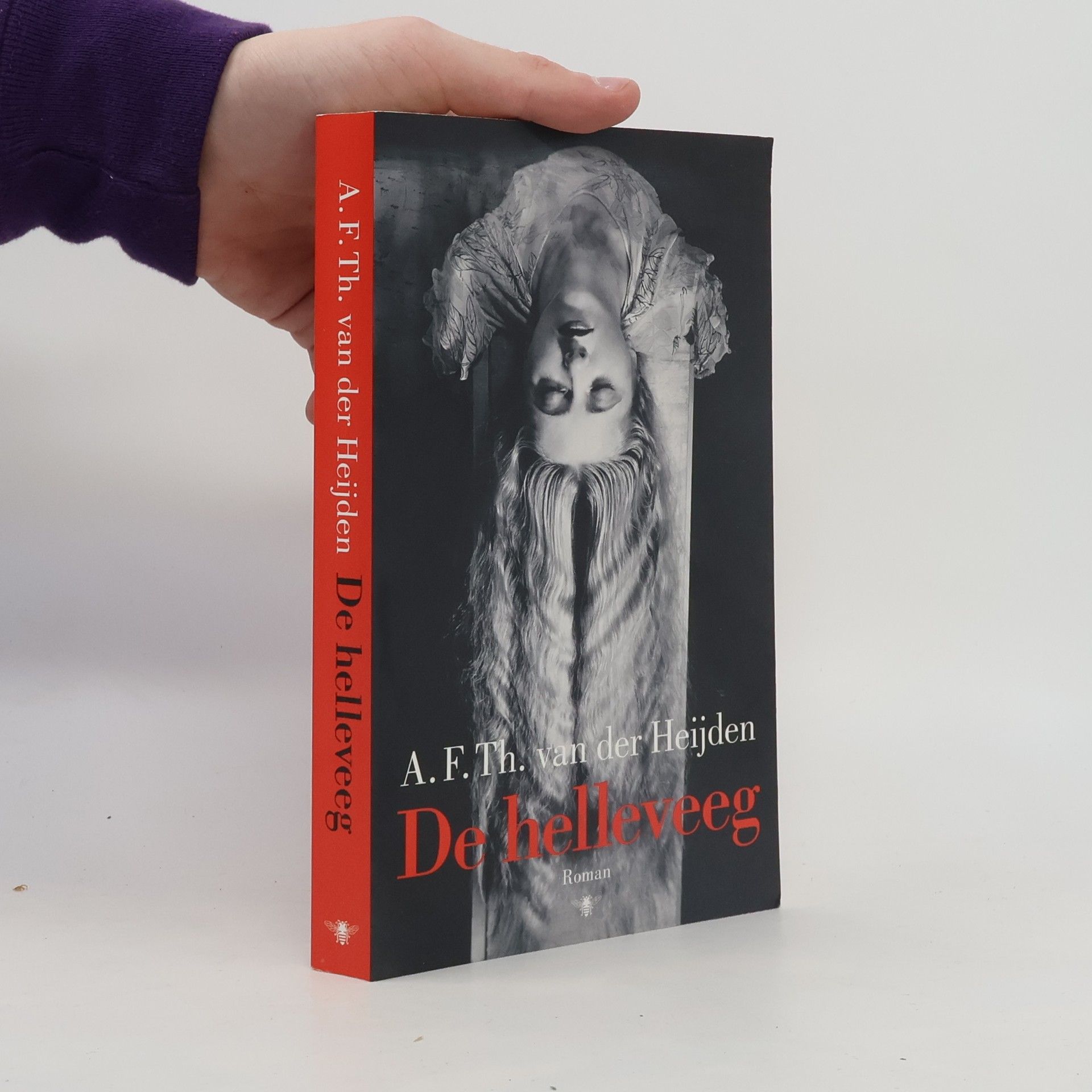 A. F. Th. van der Heijden De tandeloze tijd - 5: De helleveeg