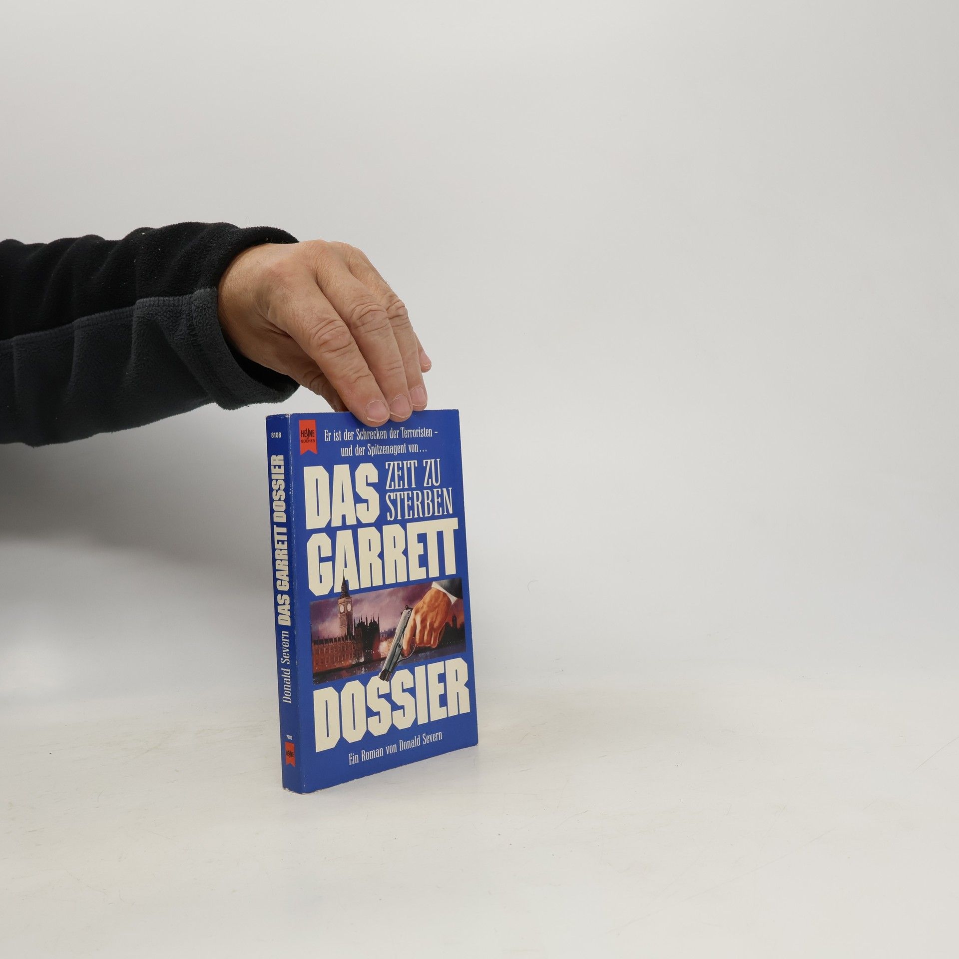 Donald Severn Das Garrett-Dossier