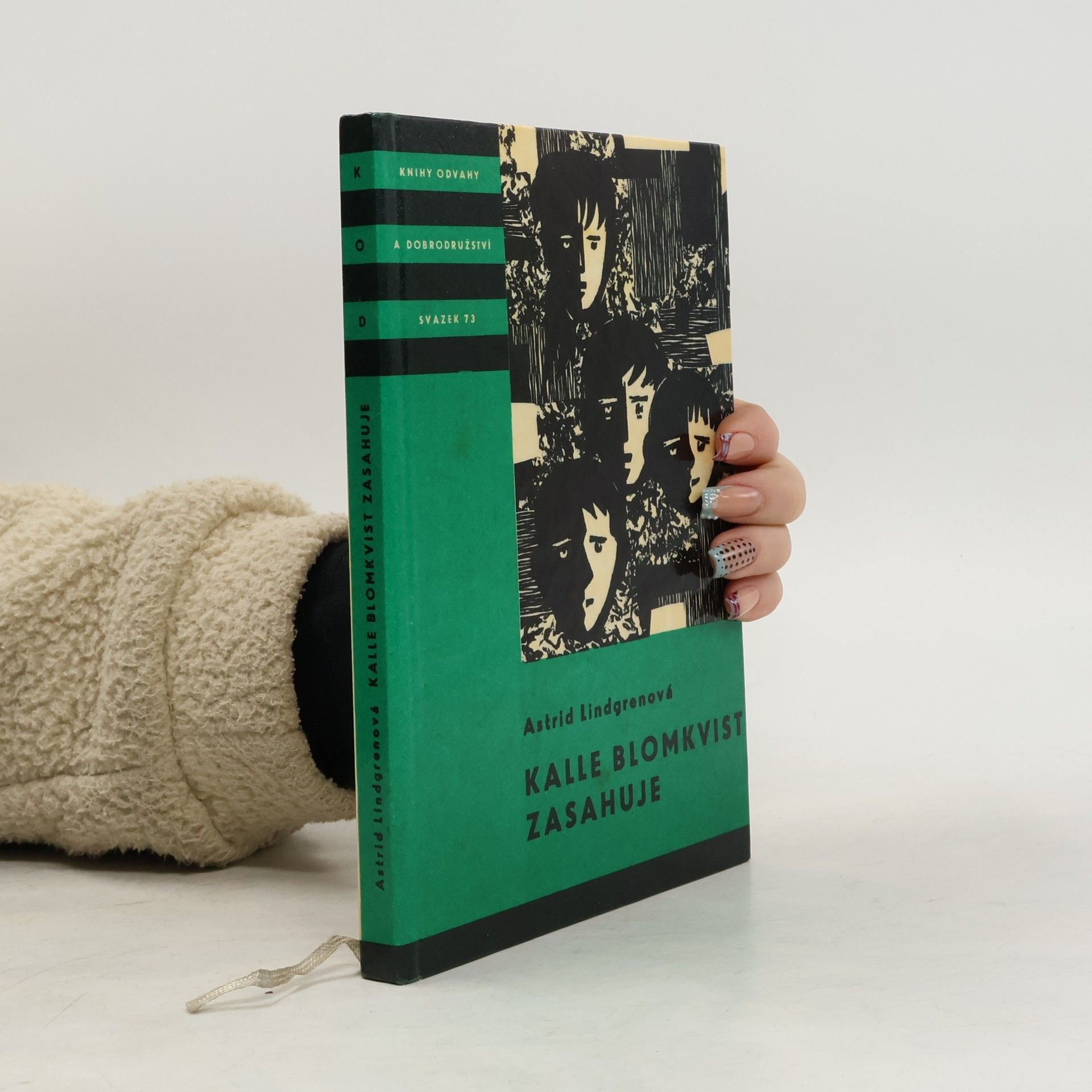 Astrid Lindgrenová Kalle Blomkvist zasahuje